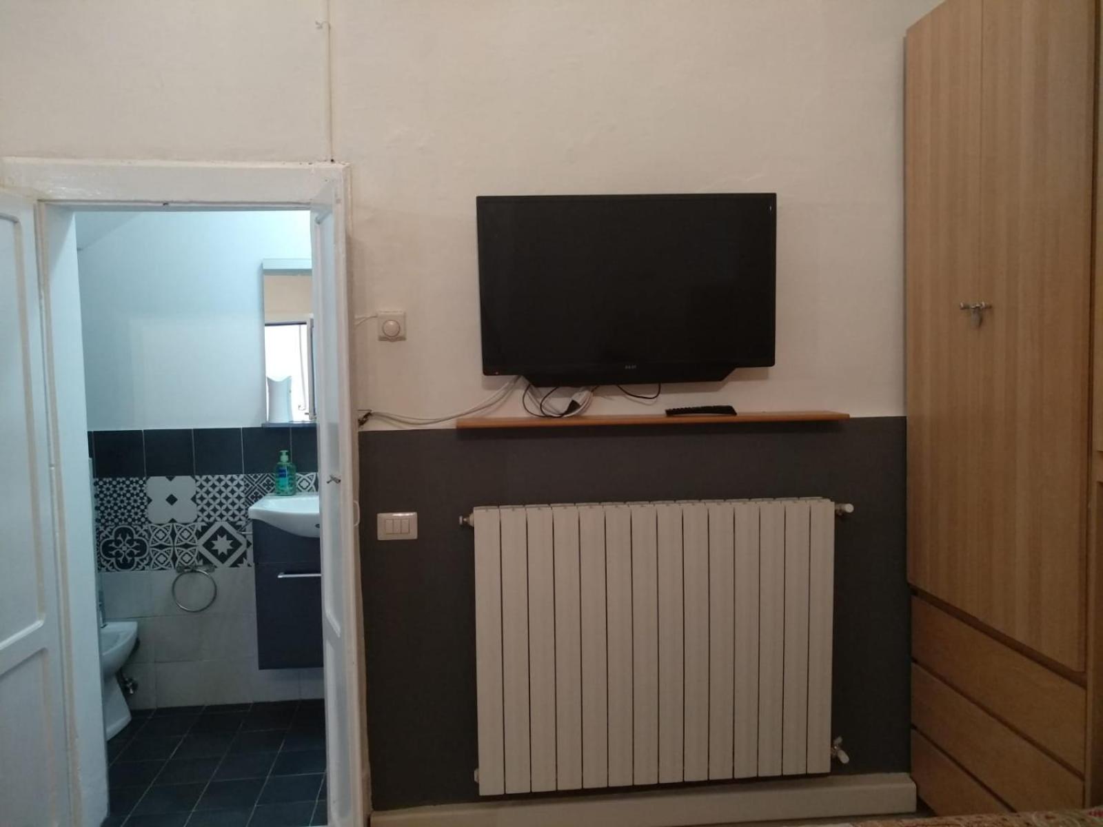 Apartment photo 2