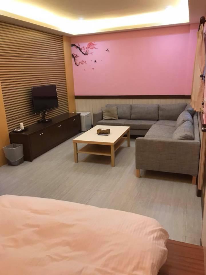 Deluxe Double Room with Shower photo 1