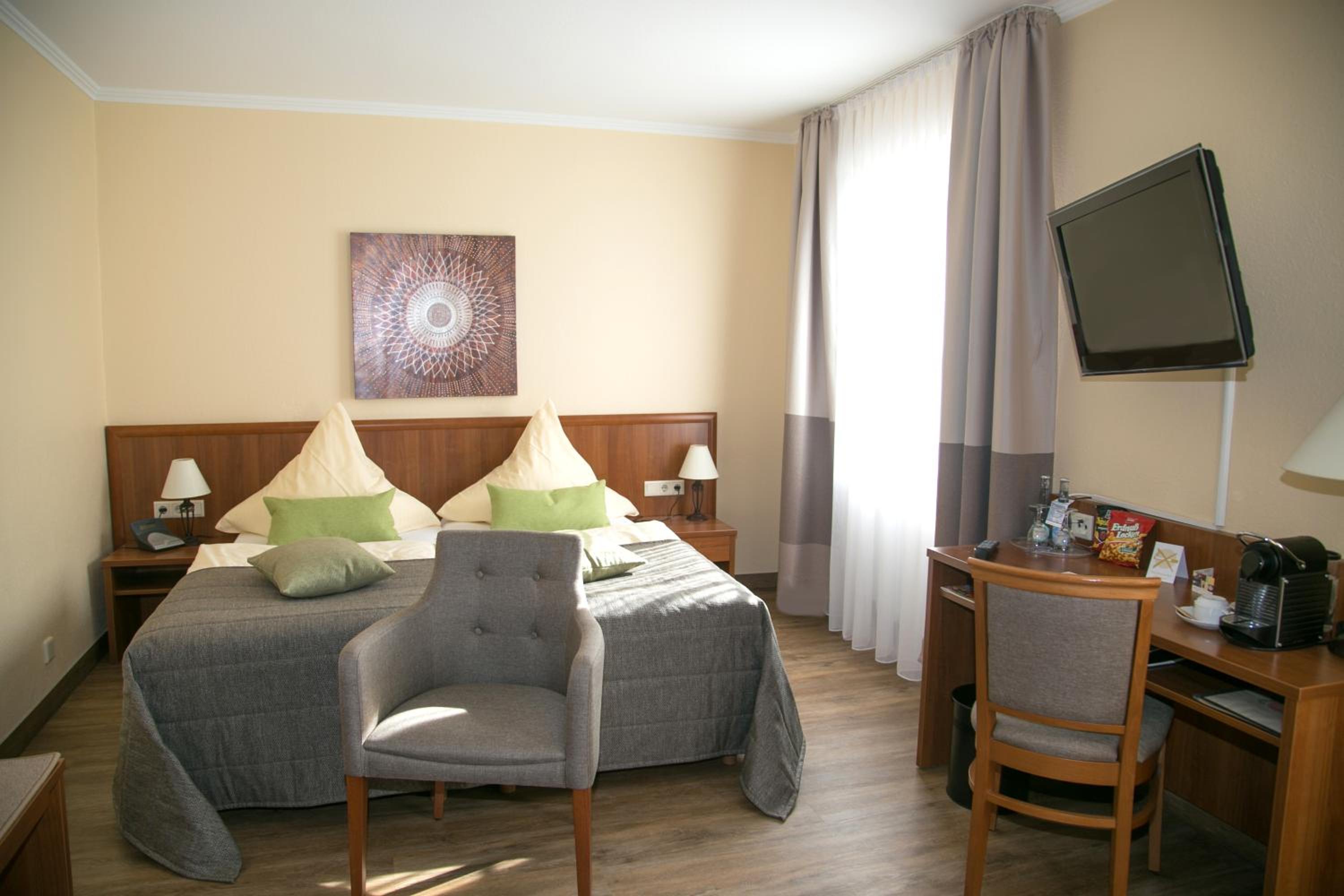 Double Room - Photo 1