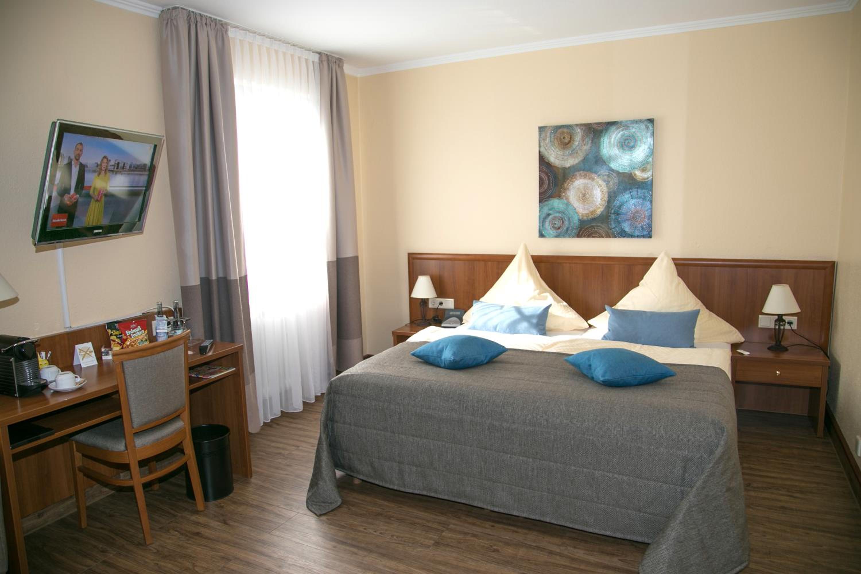 Double Room - Photo 2