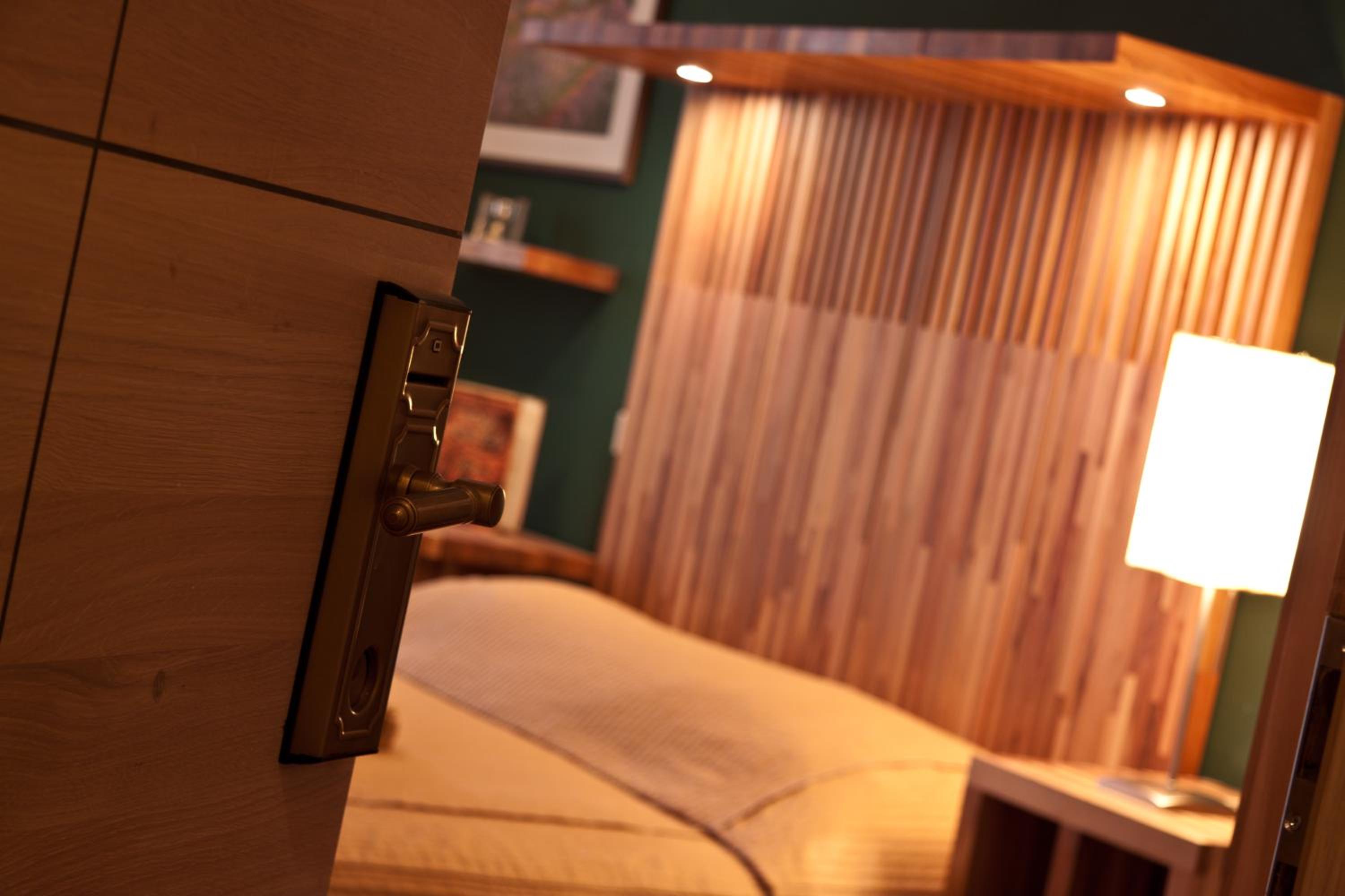 Standard Suite with Small Balcony photo 1