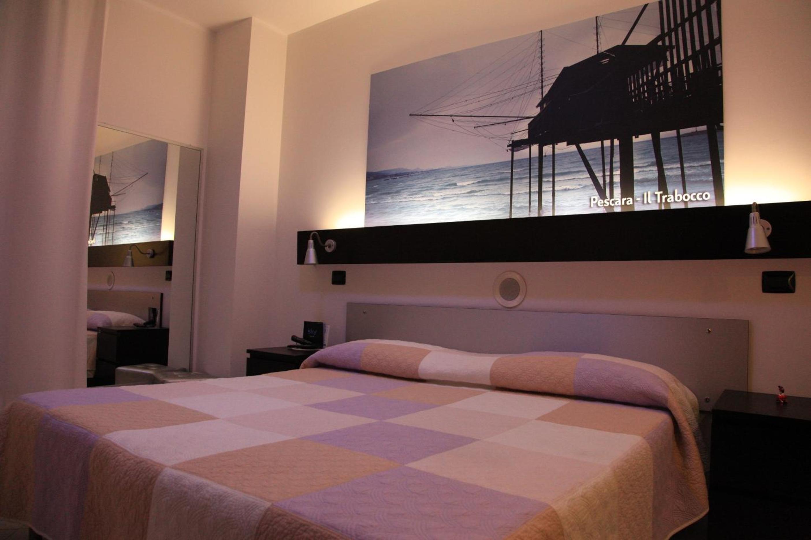 Double or Twin Room - Photo 46
