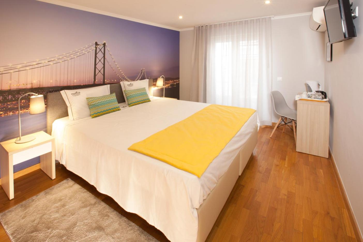 Double or Twin Room - First Floor photo 3
