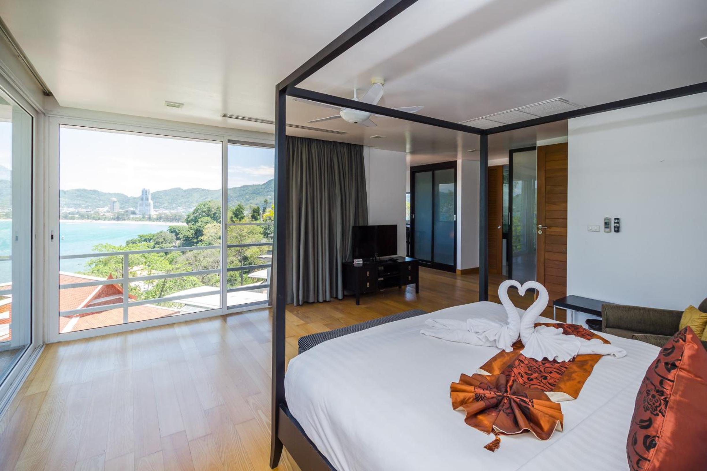 Jane Touch - 3 Bedroom Villa with Private Pool - Photo 1