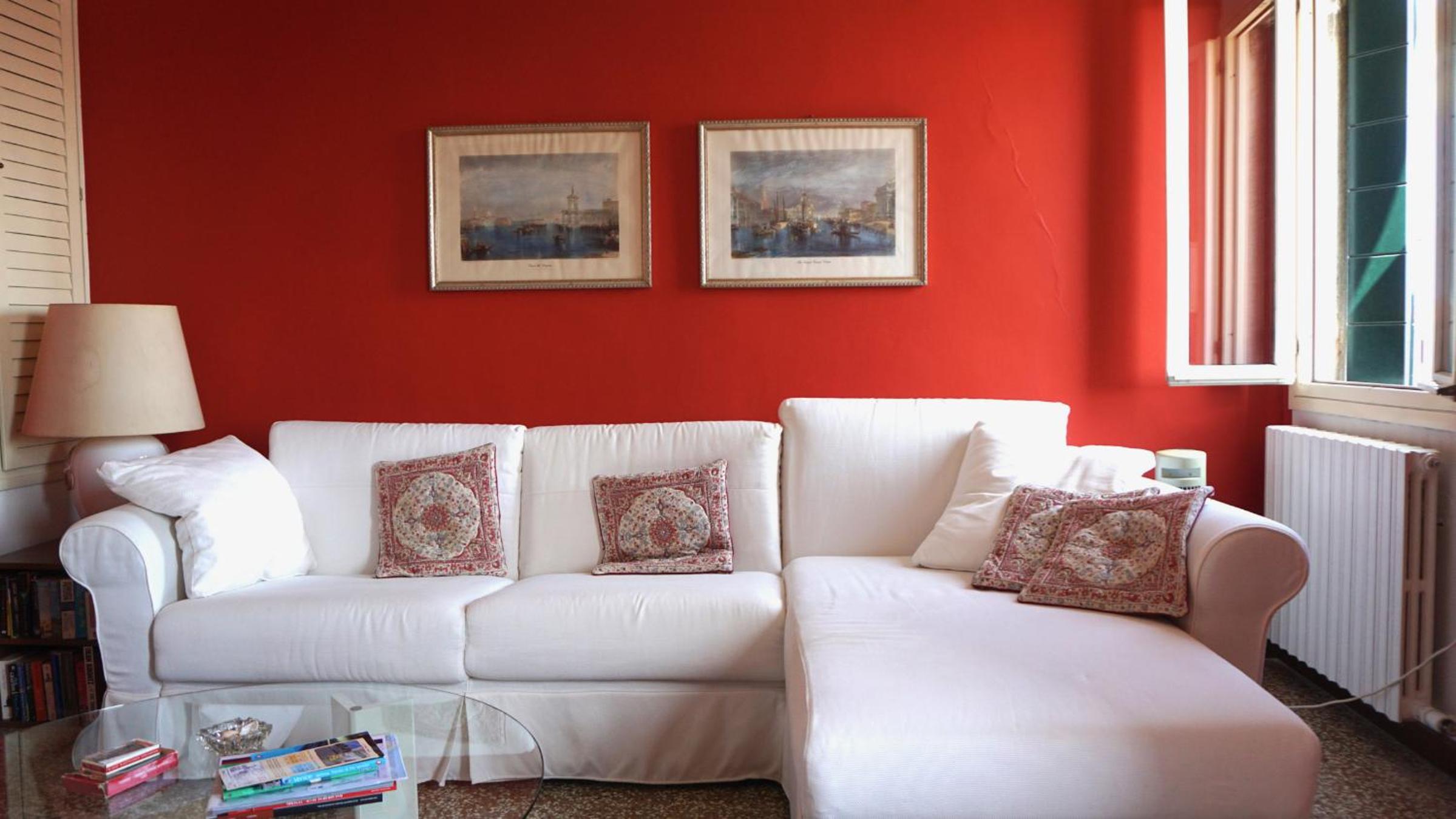 Apartment with Terrace photo 2