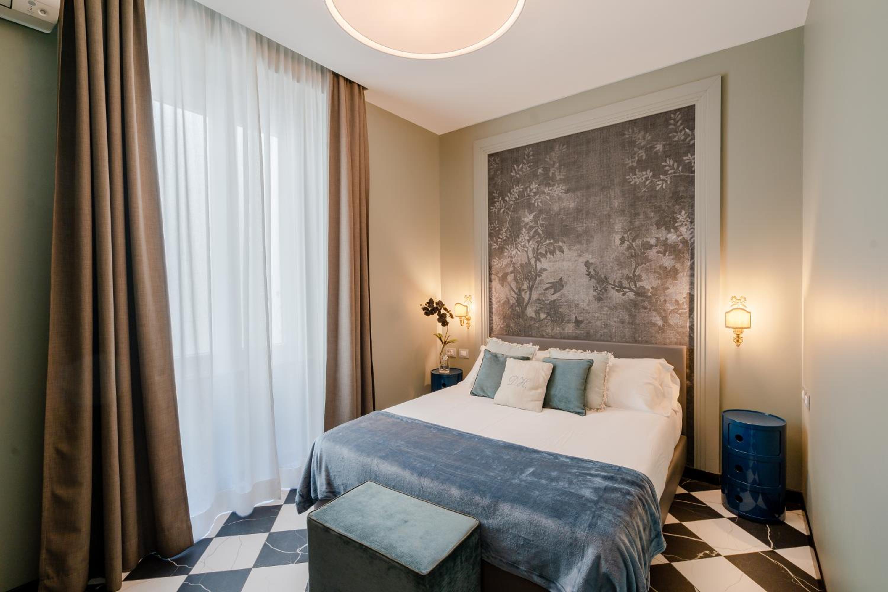 Standard Queen Room photo 3