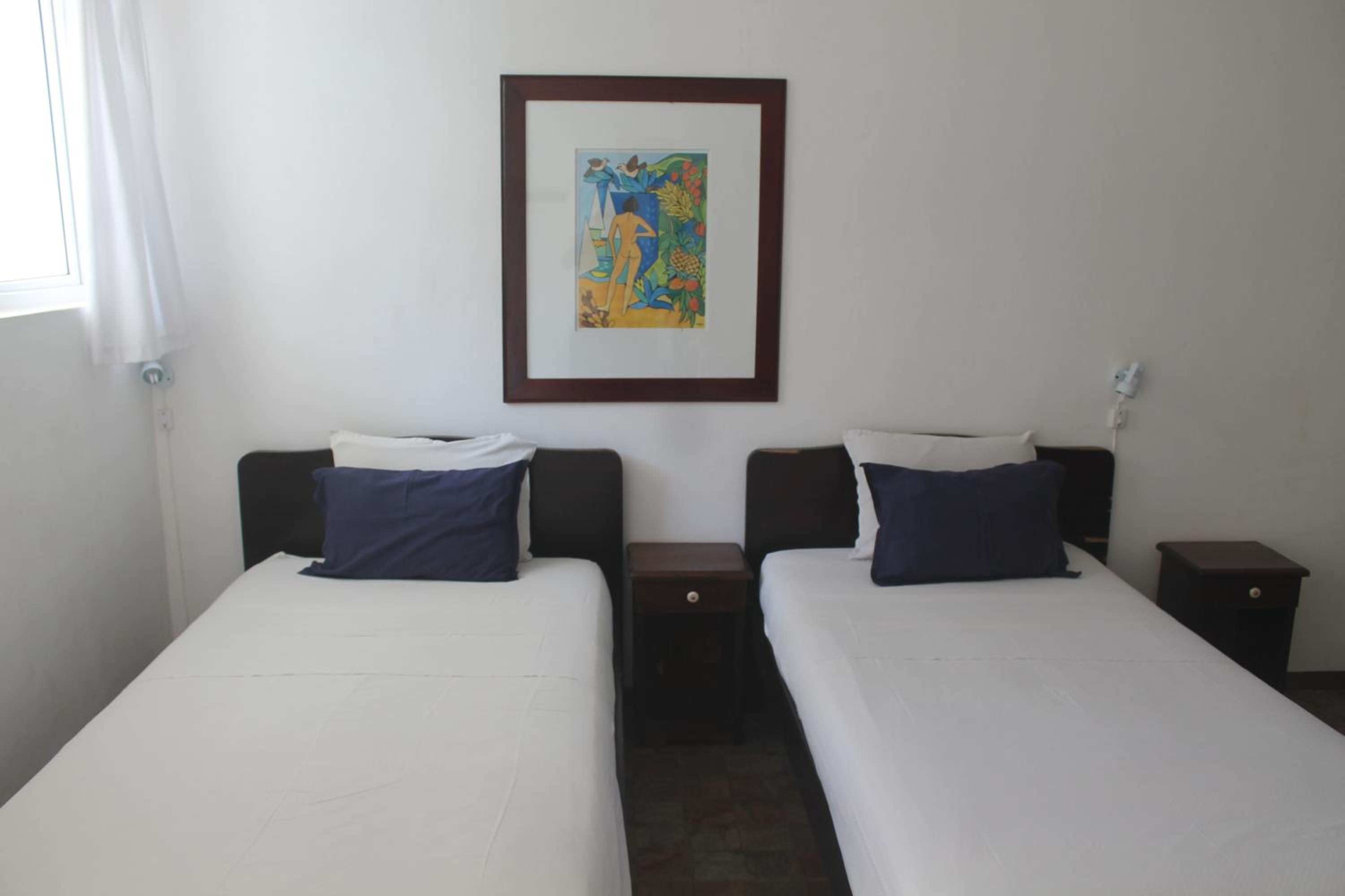 Twin Room with Private Bathroom photo 1