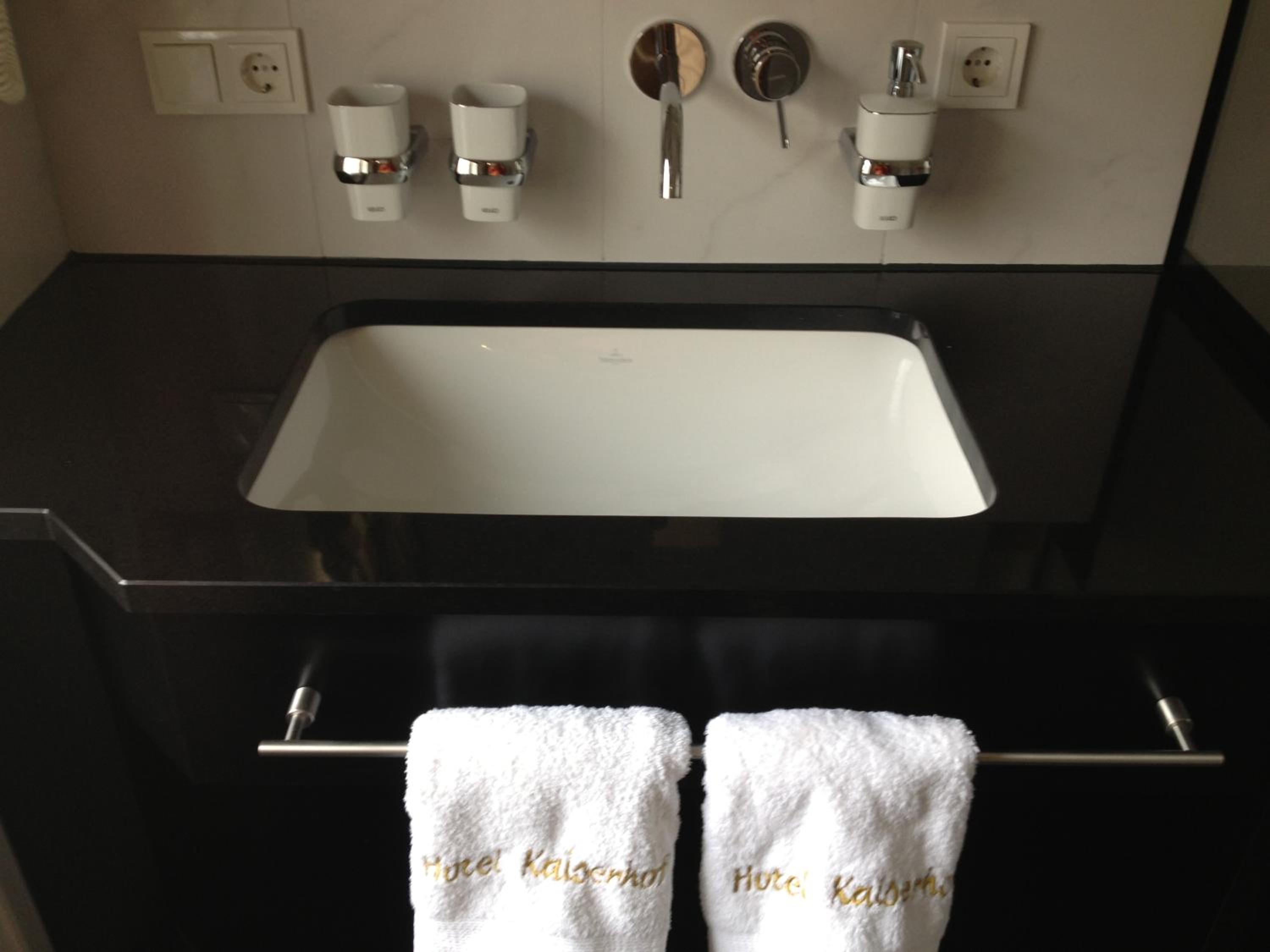 Deluxe Double Room - Photo 3