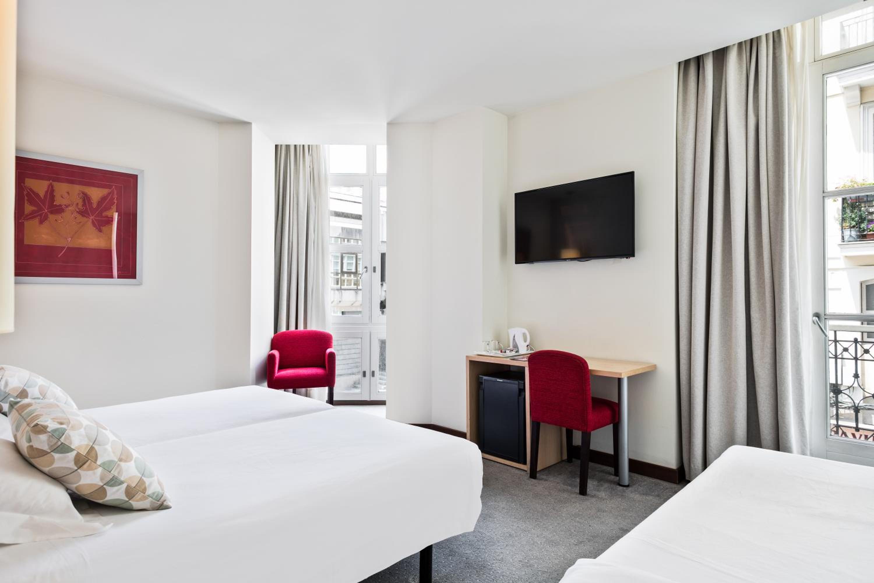 Triple Room - Photo 2