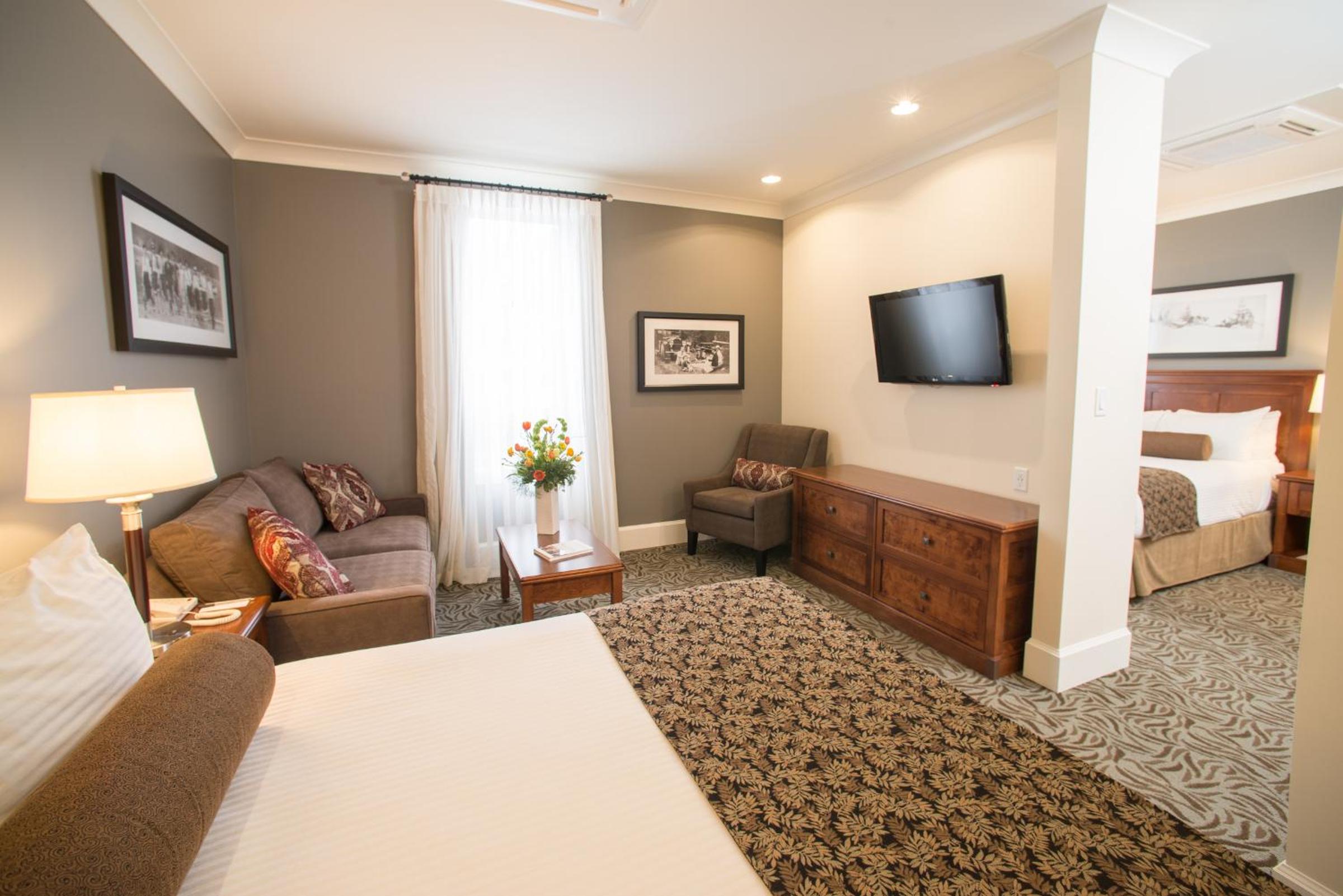 Apartment photo 1