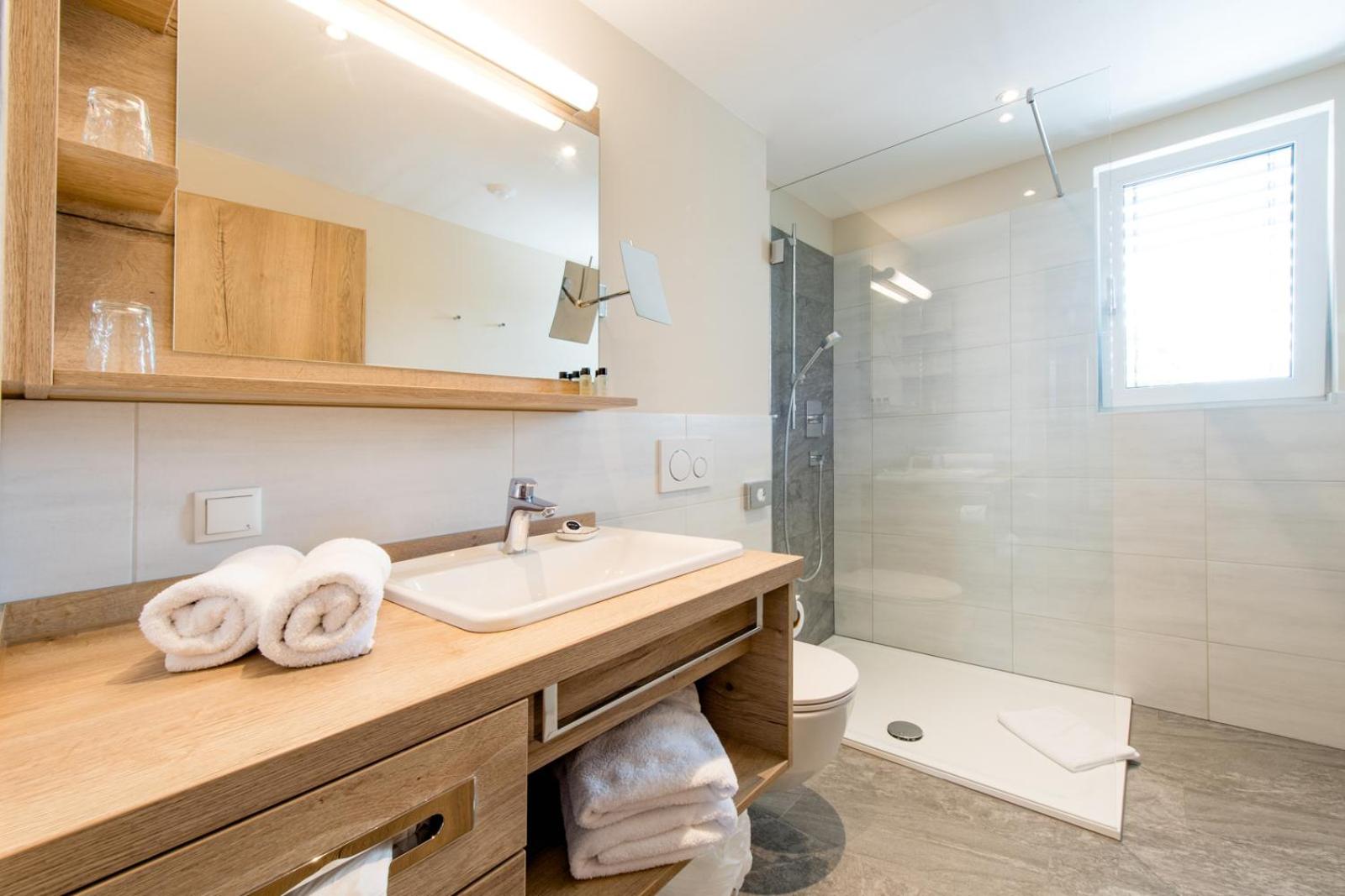Premium Double Room with Terrace - Photo 27