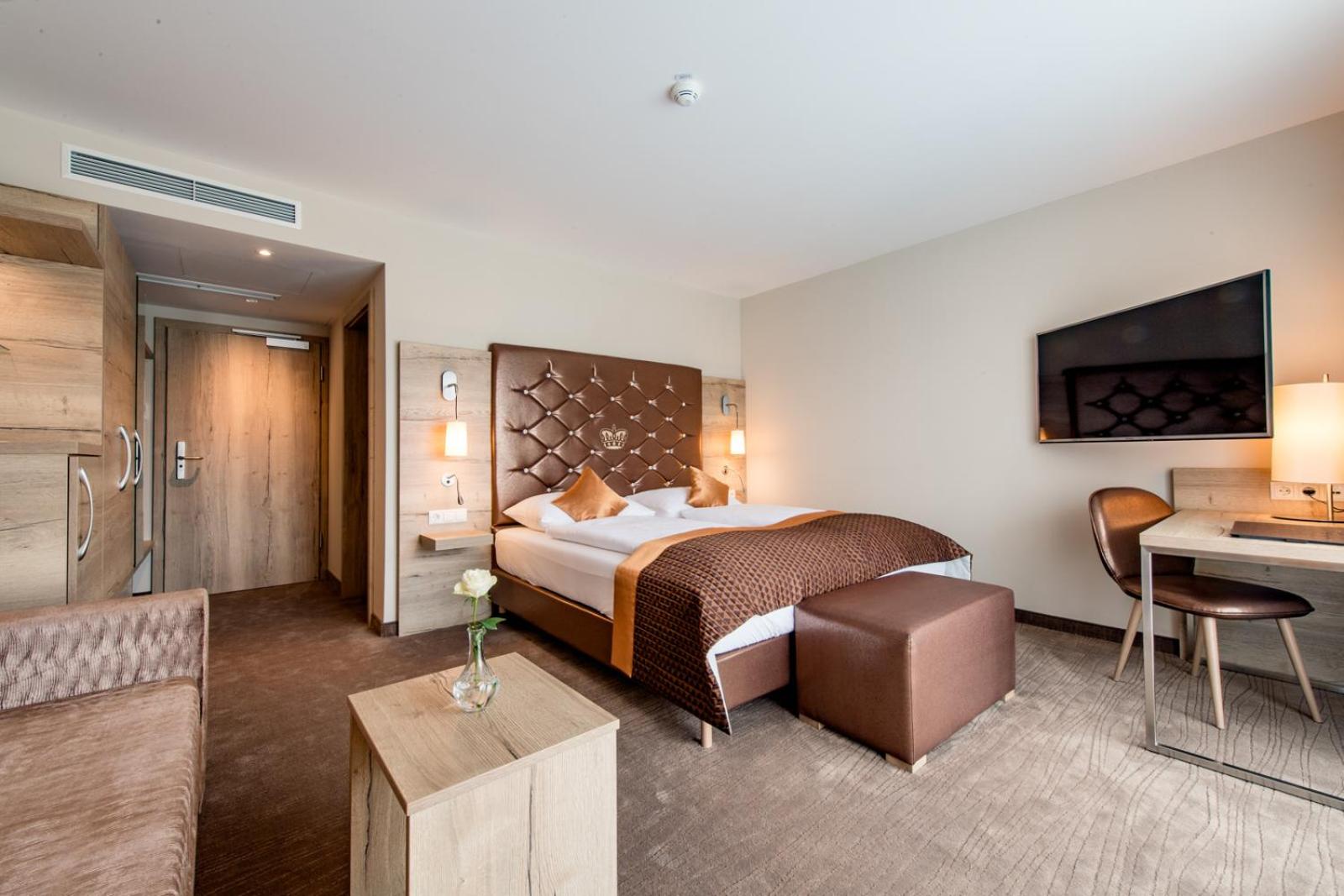Premium Double Room with Terrace - Photo 26