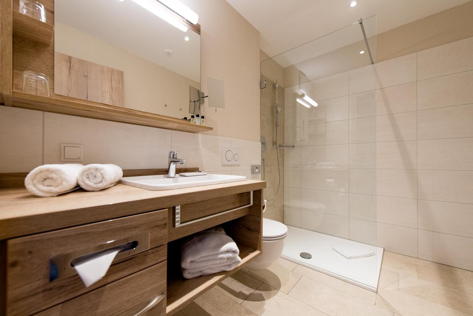 Classic Double Room with Balcony