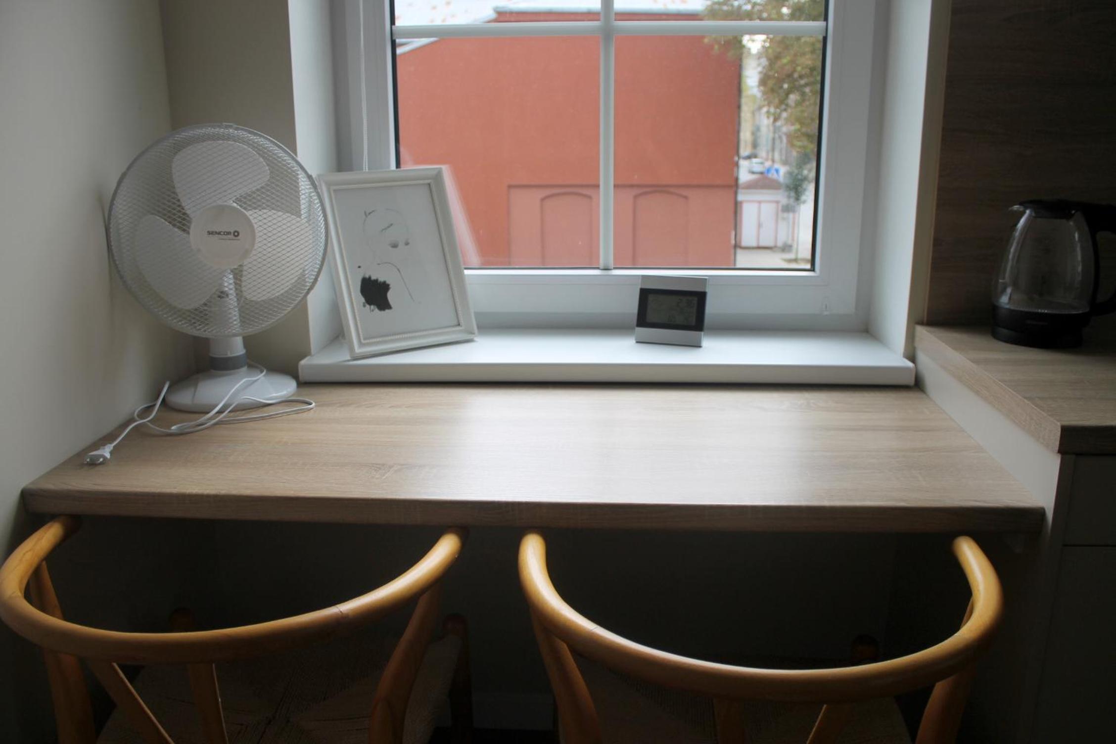 Deluxe Apartment with Laisves avenue view - Photo 29