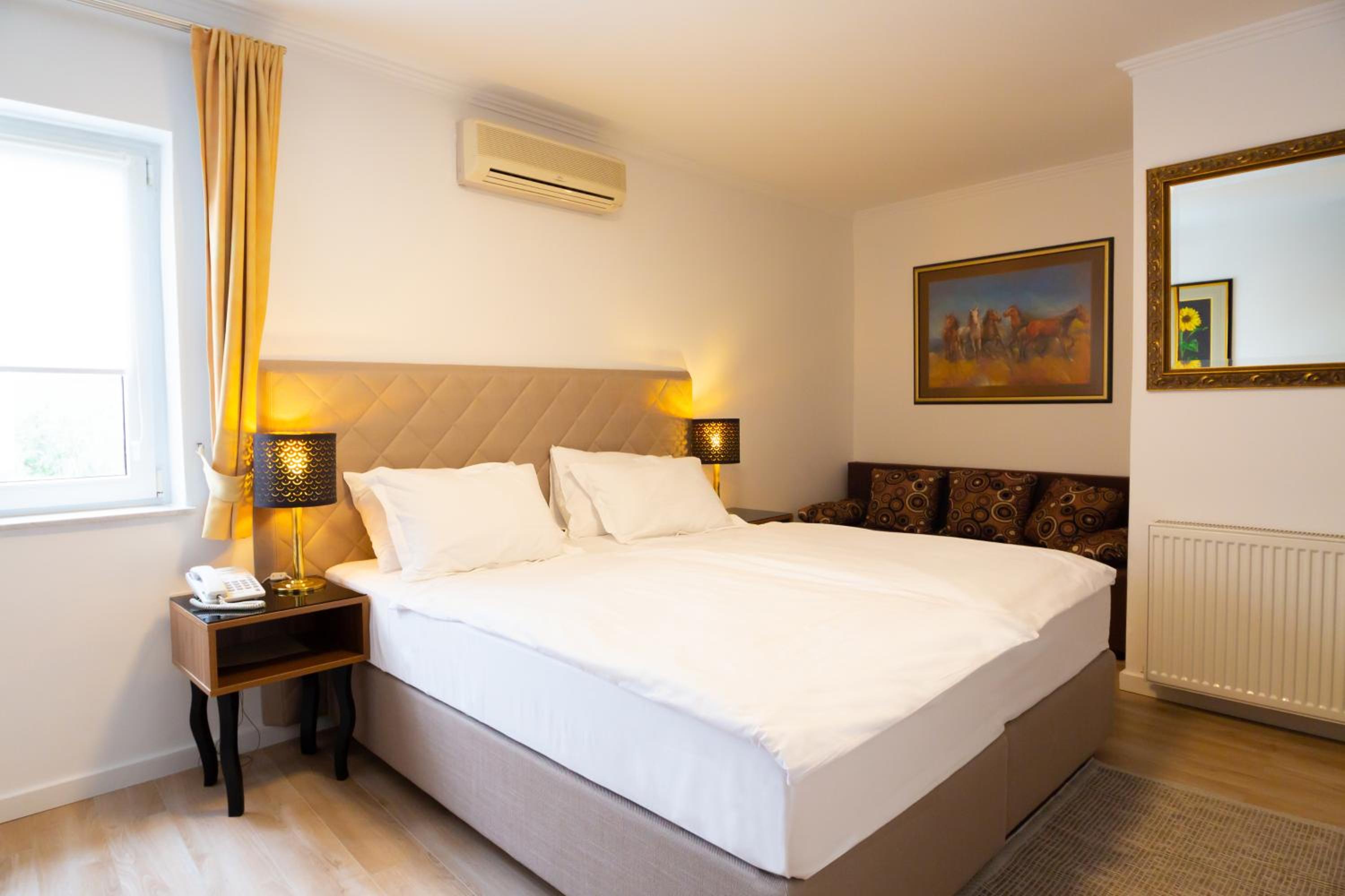 Economy Double or Twin Room - Photo 3