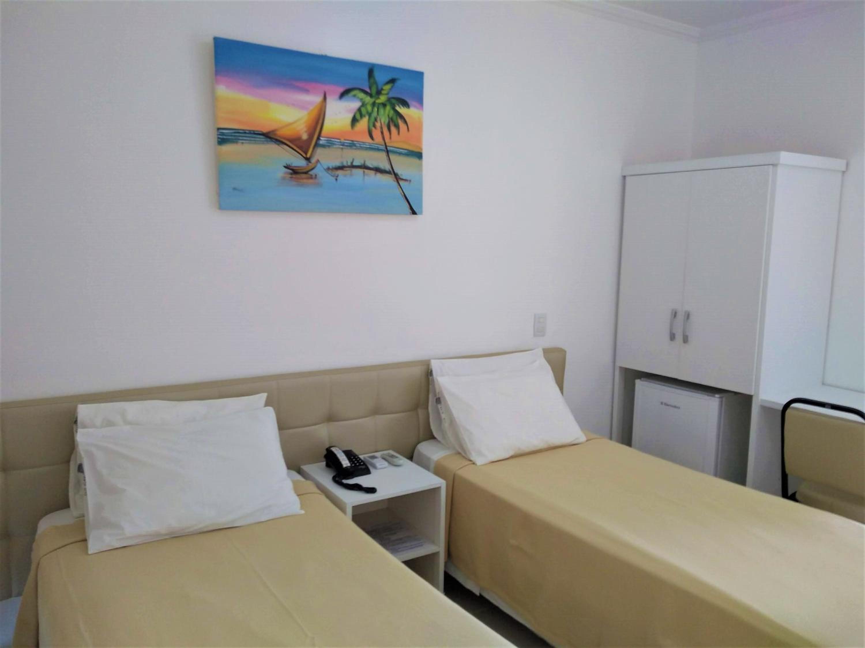 Standard Double or Twin Room - Photo 3
