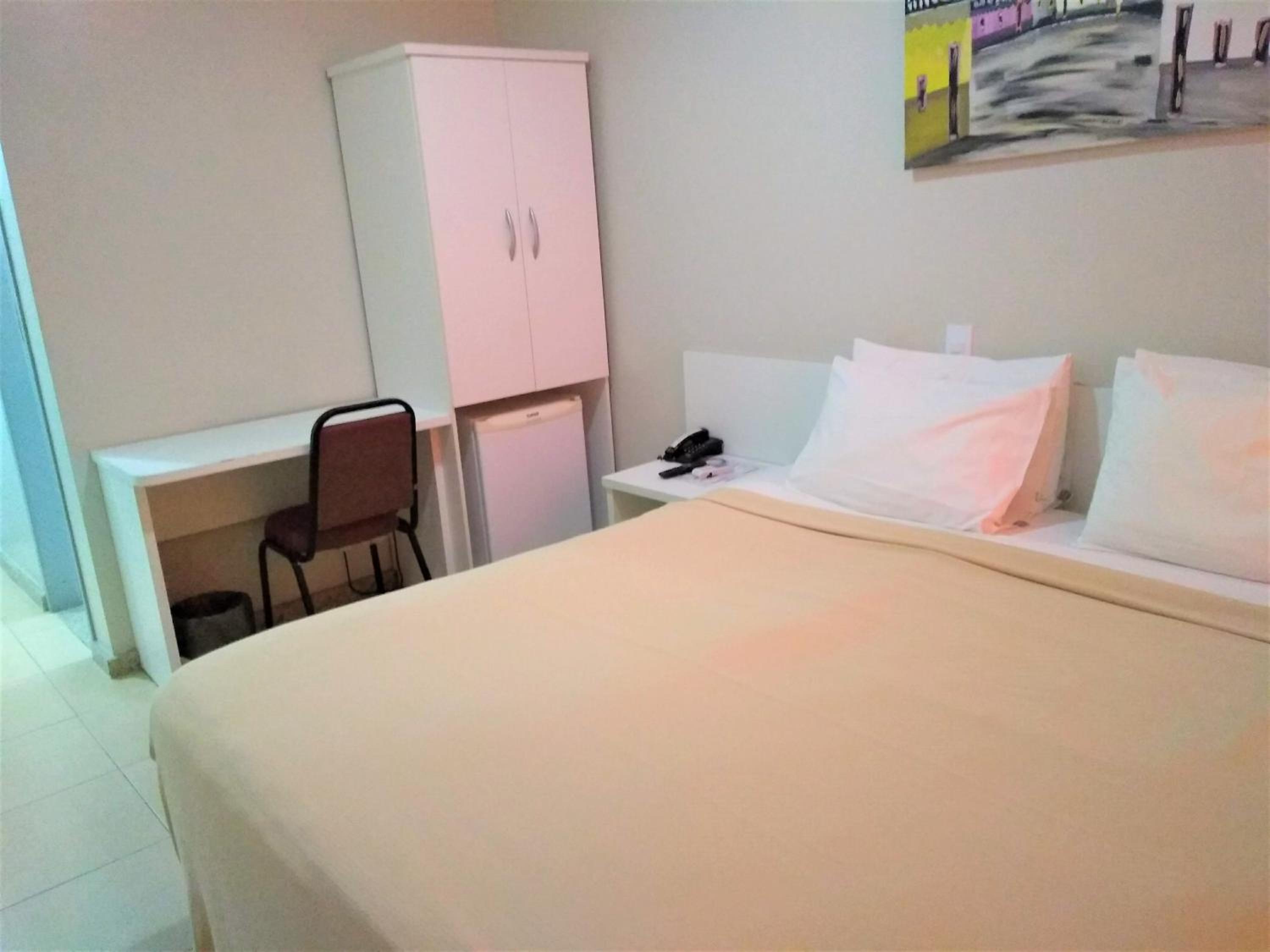 Standard Double Room - Photo 39