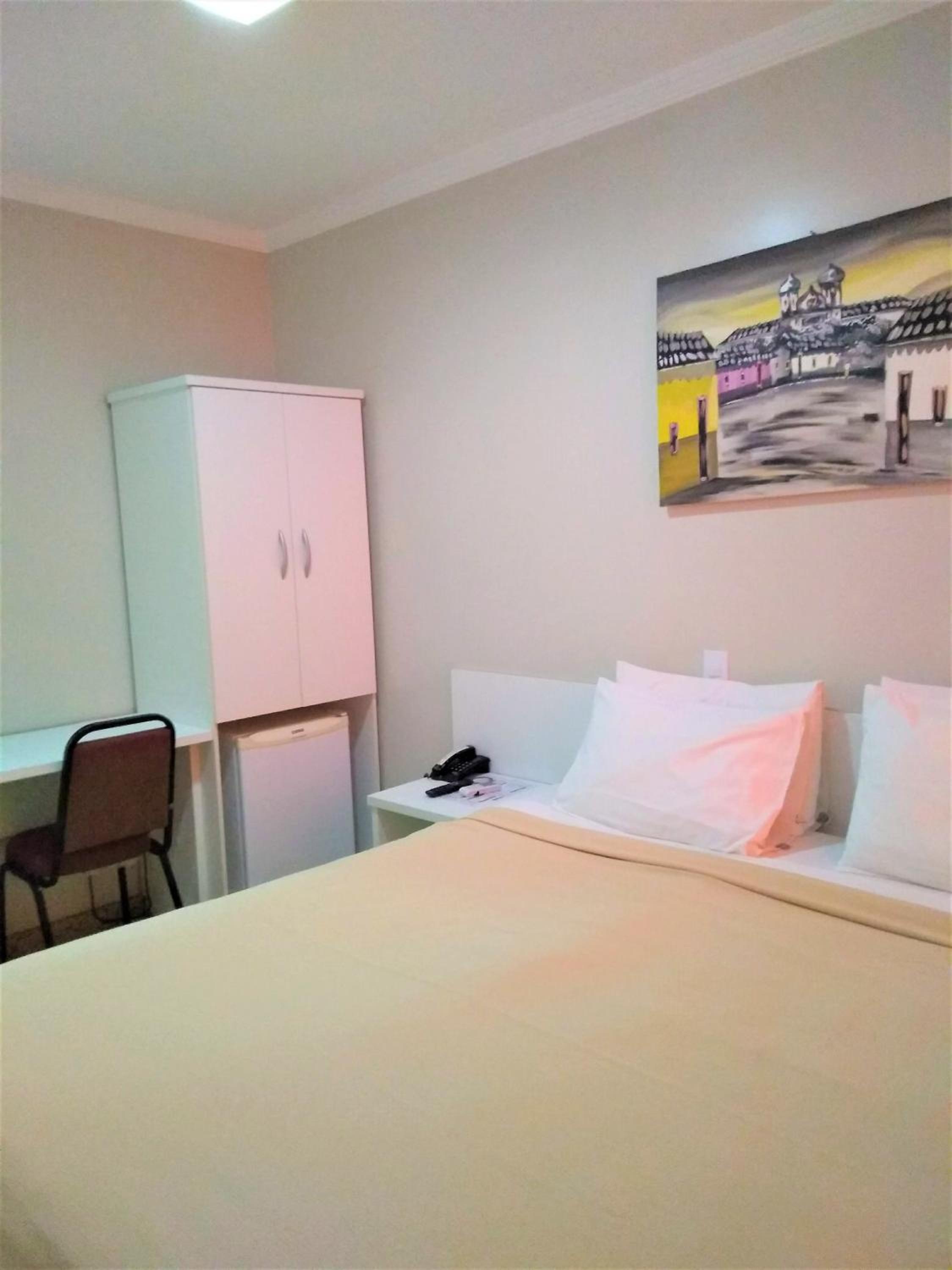 Standard Double Room - Photo 40