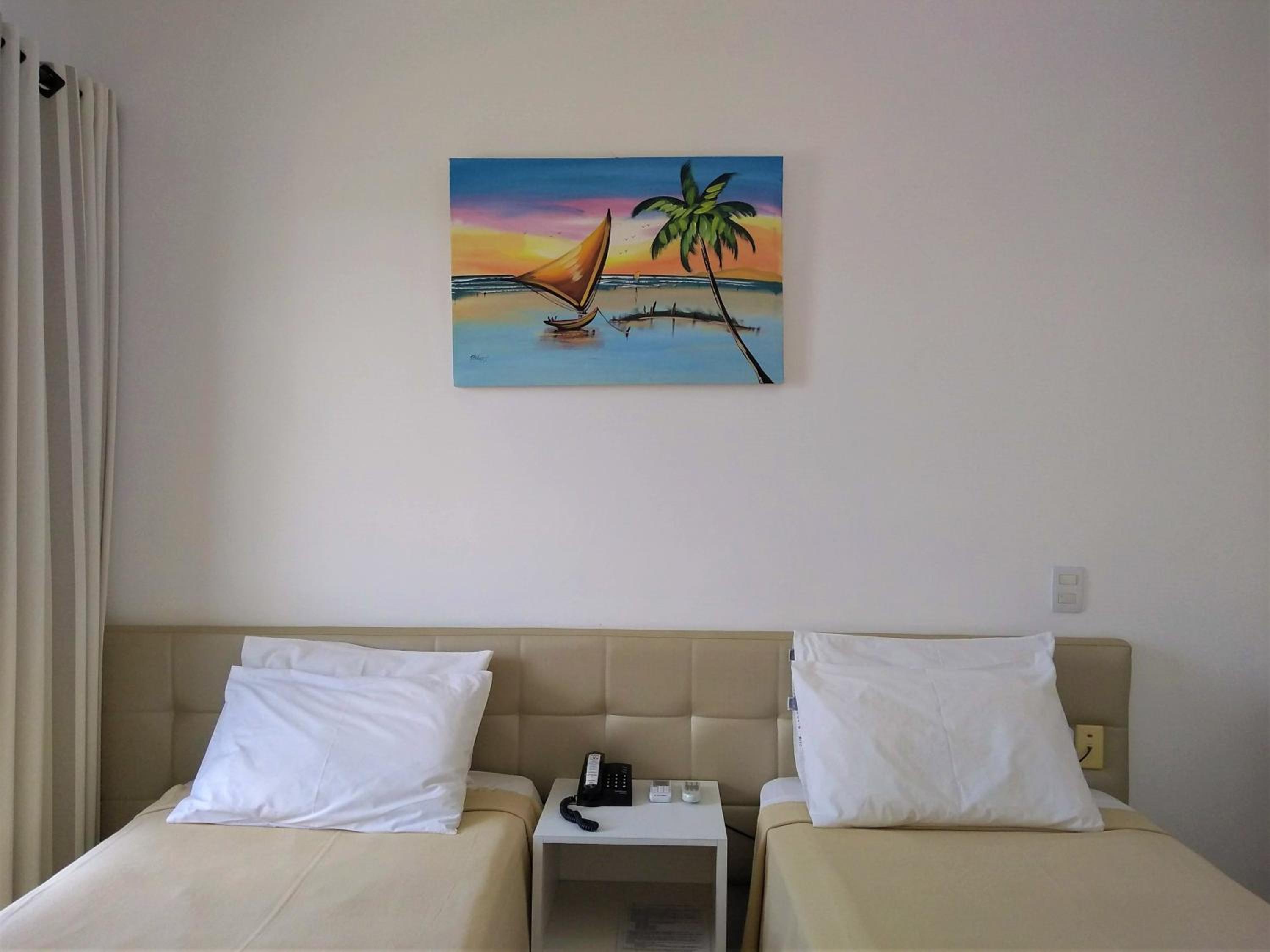 Standard Double or Twin Room - Photo 17