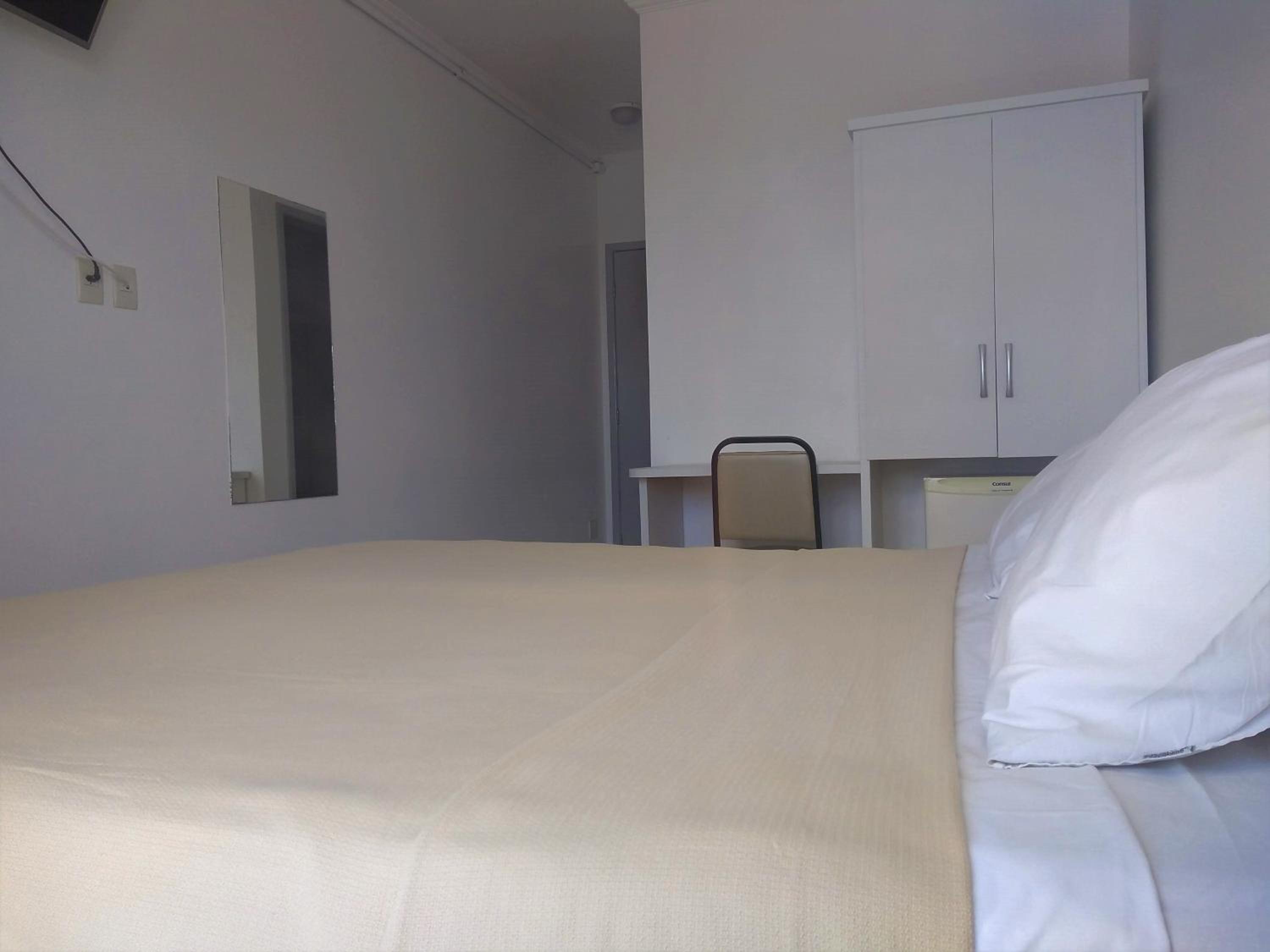 Standard Double Room - Photo 19