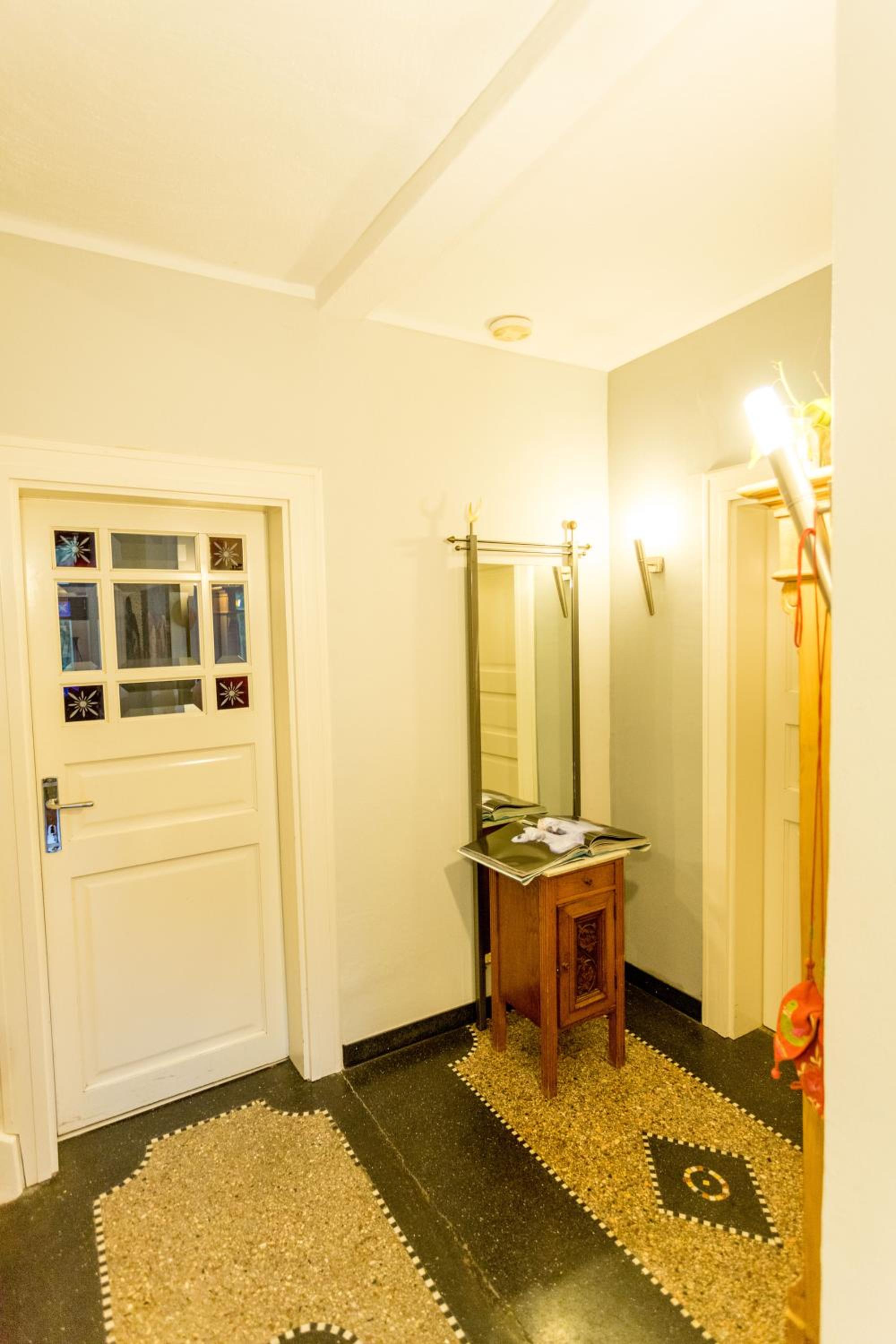 Standard Double Room with Shared Bathroom photo 1