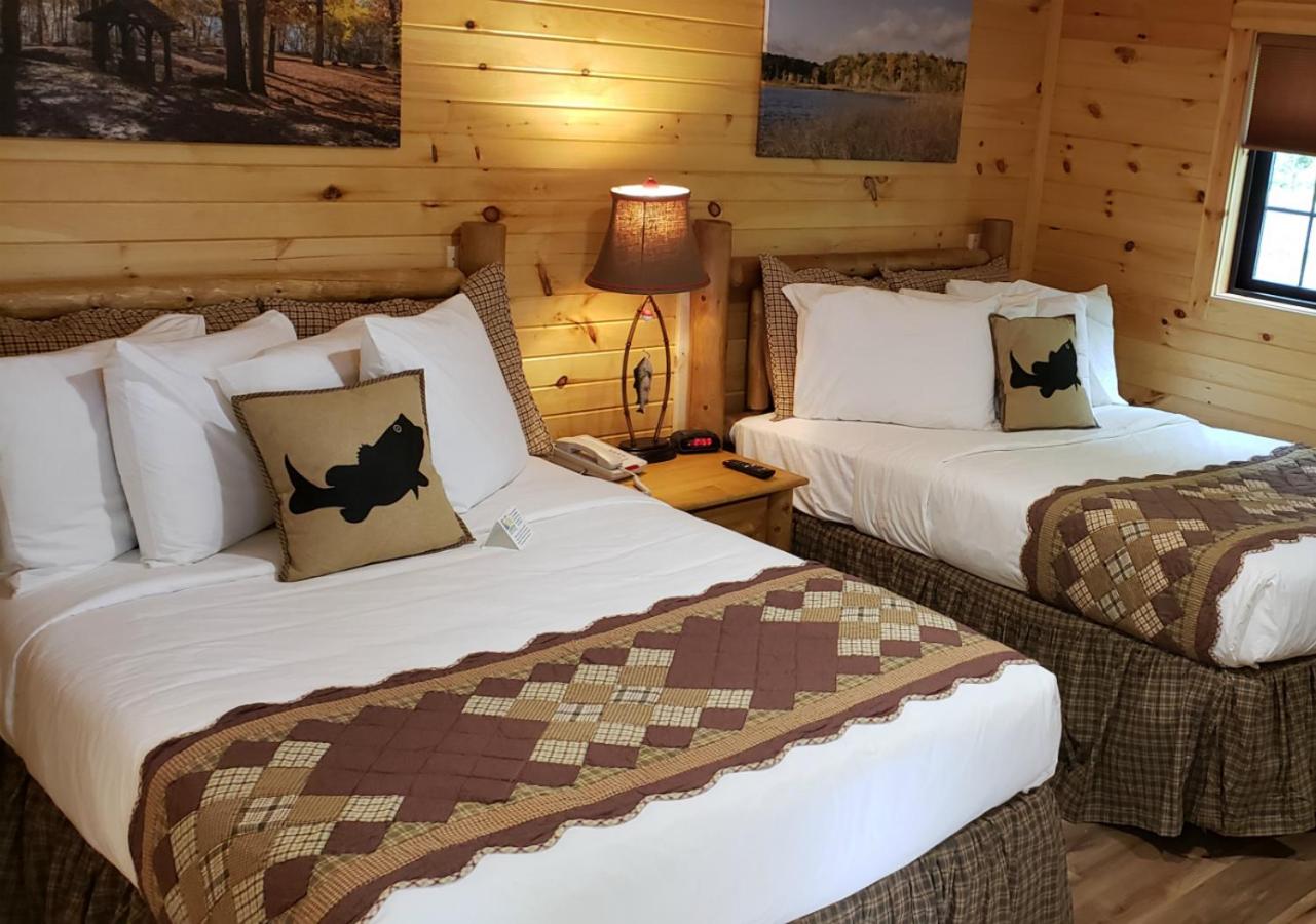Potawatomi Inn & Cabins