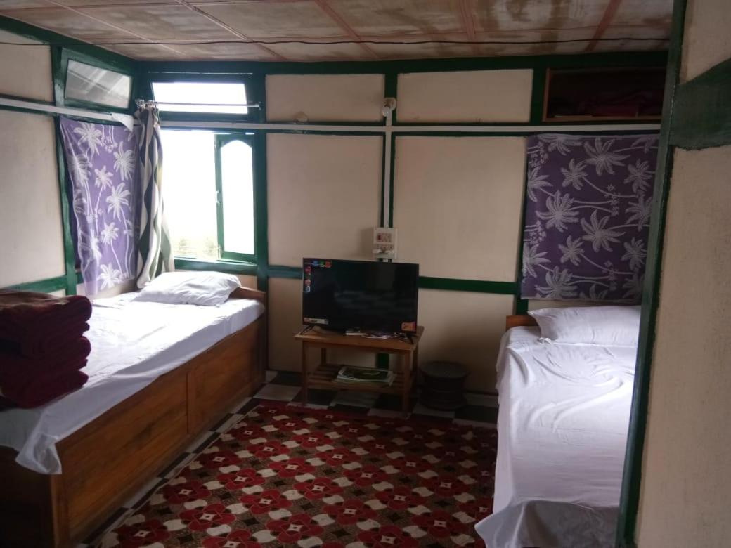 Deluxe Double Room photo 3