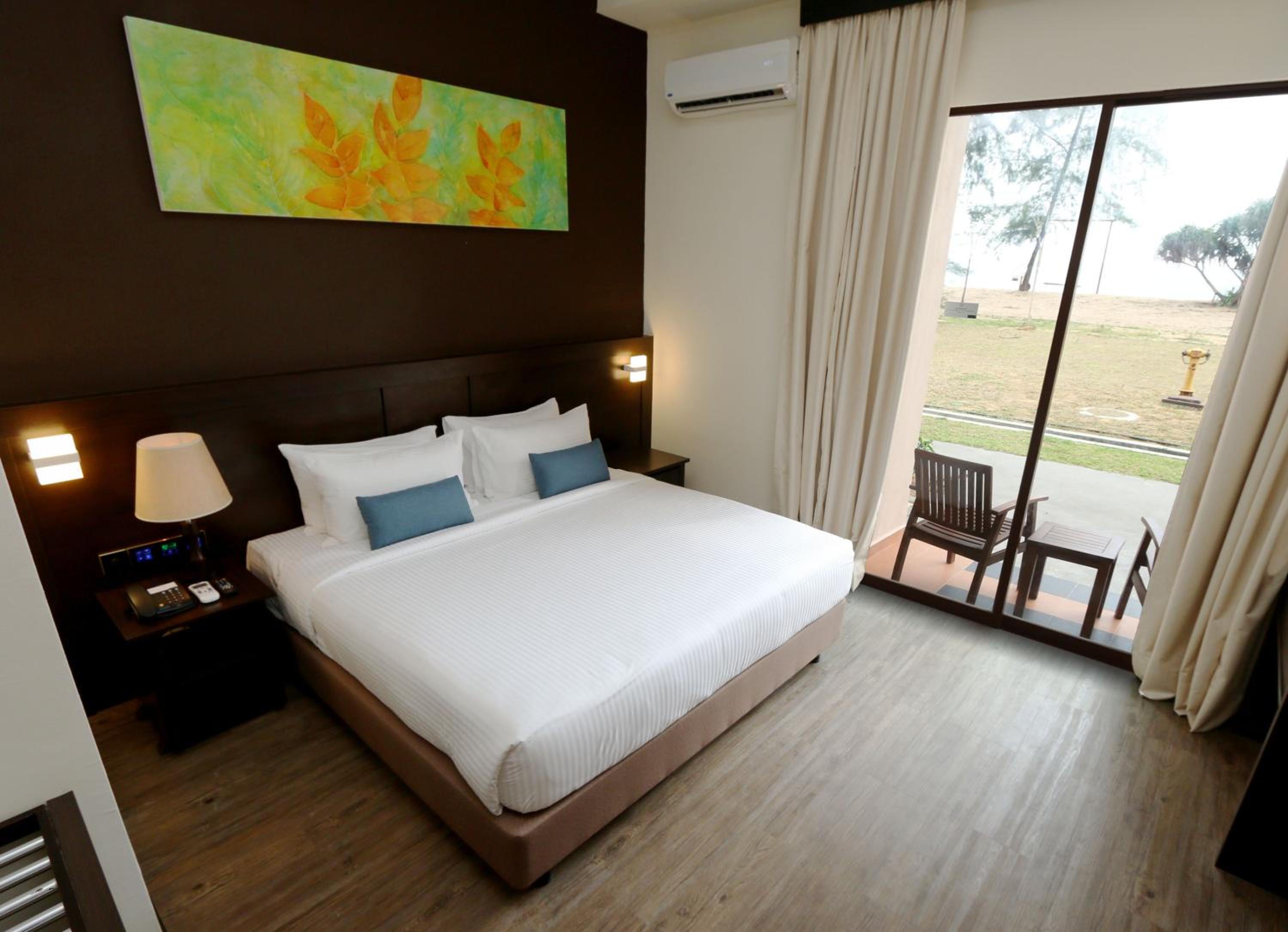 Superior King Room photo 2