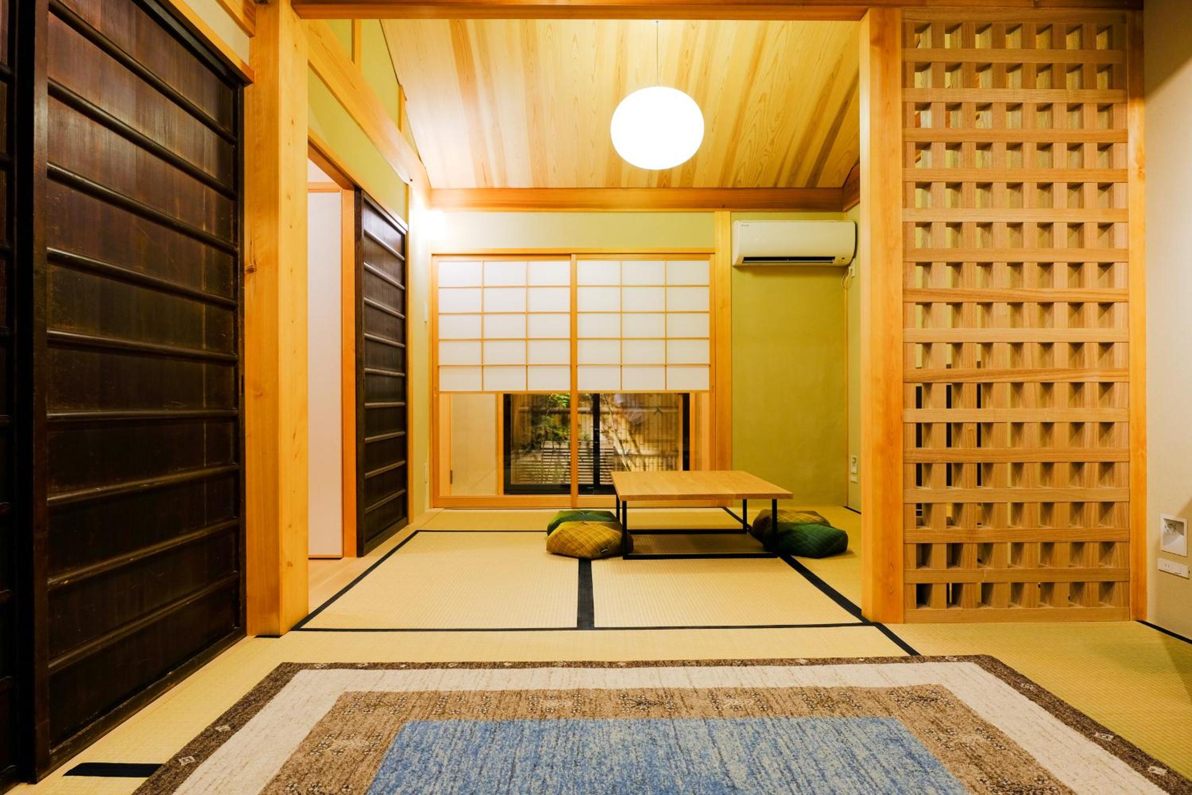 Japanese-Style Townhouse - Photo 41