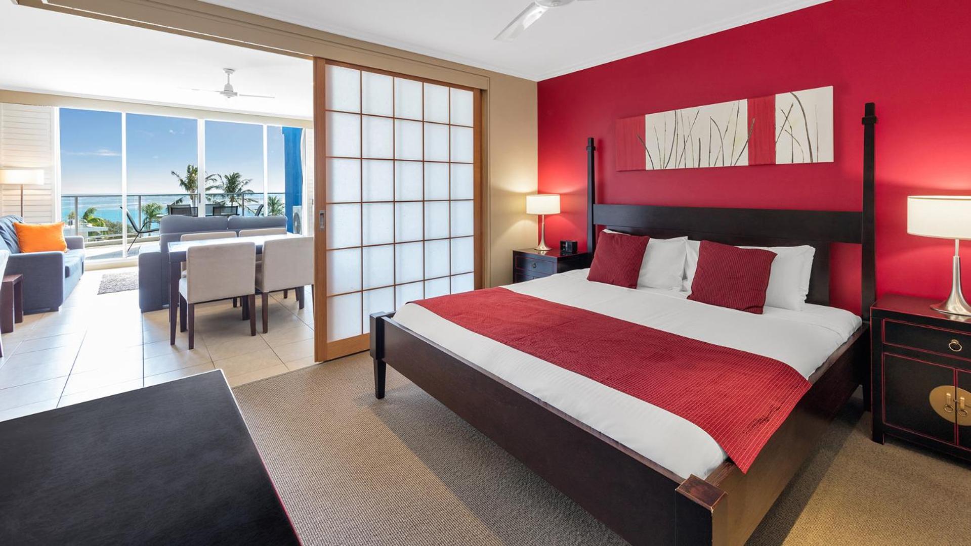 Premier Three-Bedroom Apartment with Ocean View