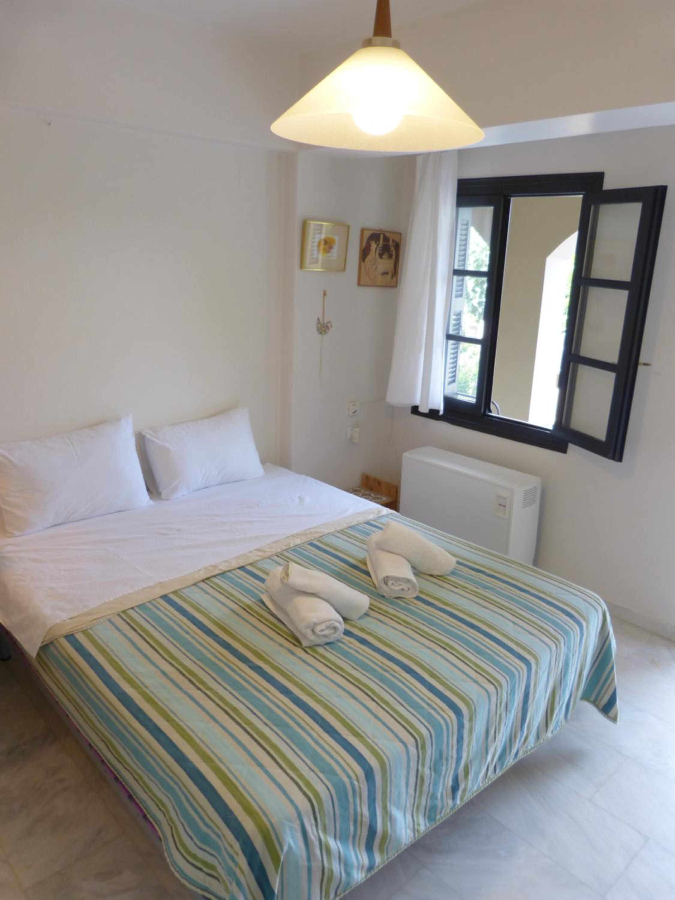 LUX STUDIO IN 4* SECLUDED VILLA WITH POOL - Photo 12