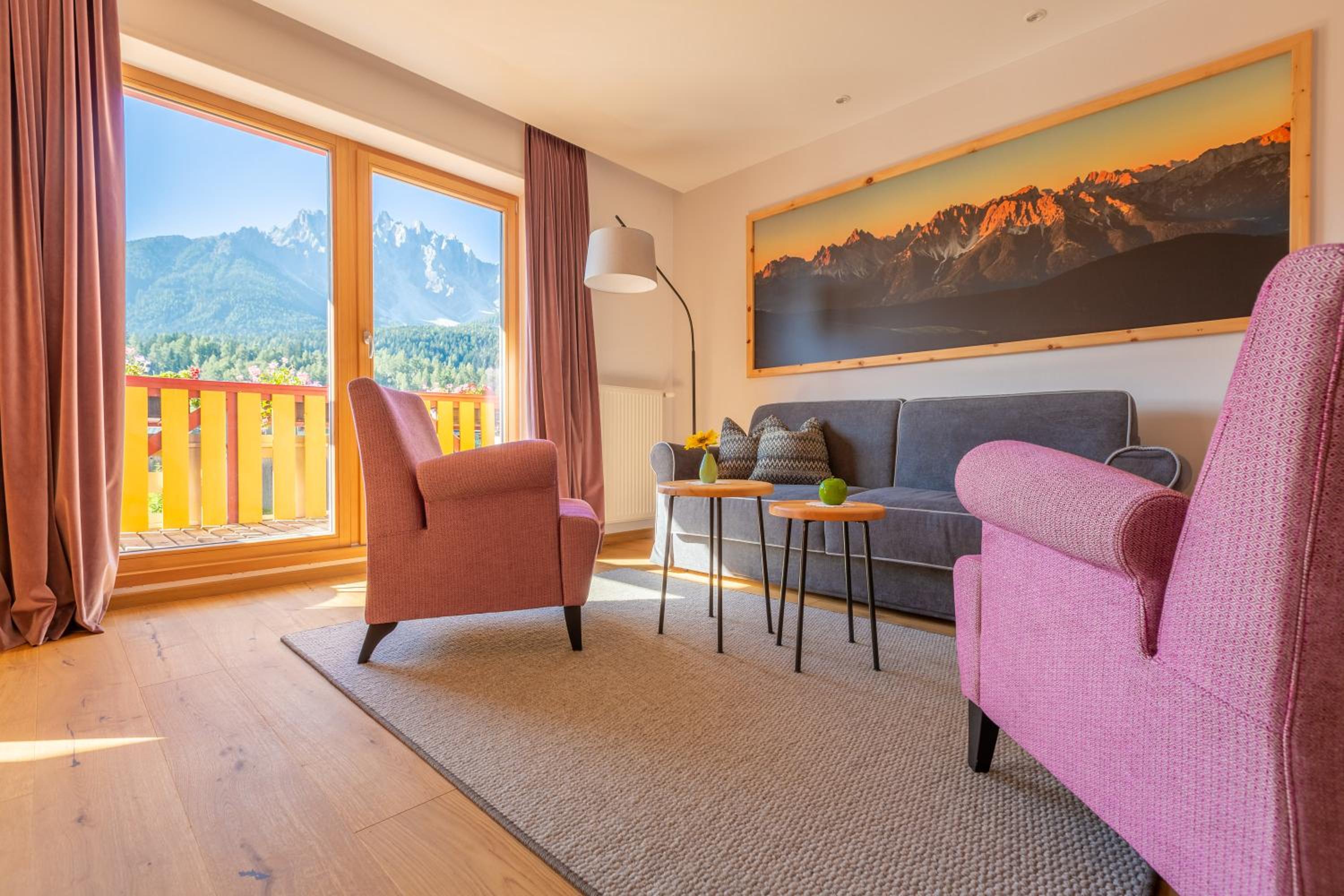 Suite with Mountain View