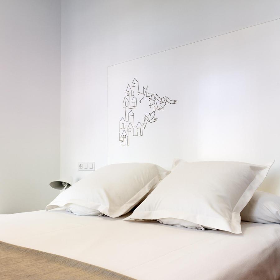 Double or Twin Room - Photo 1