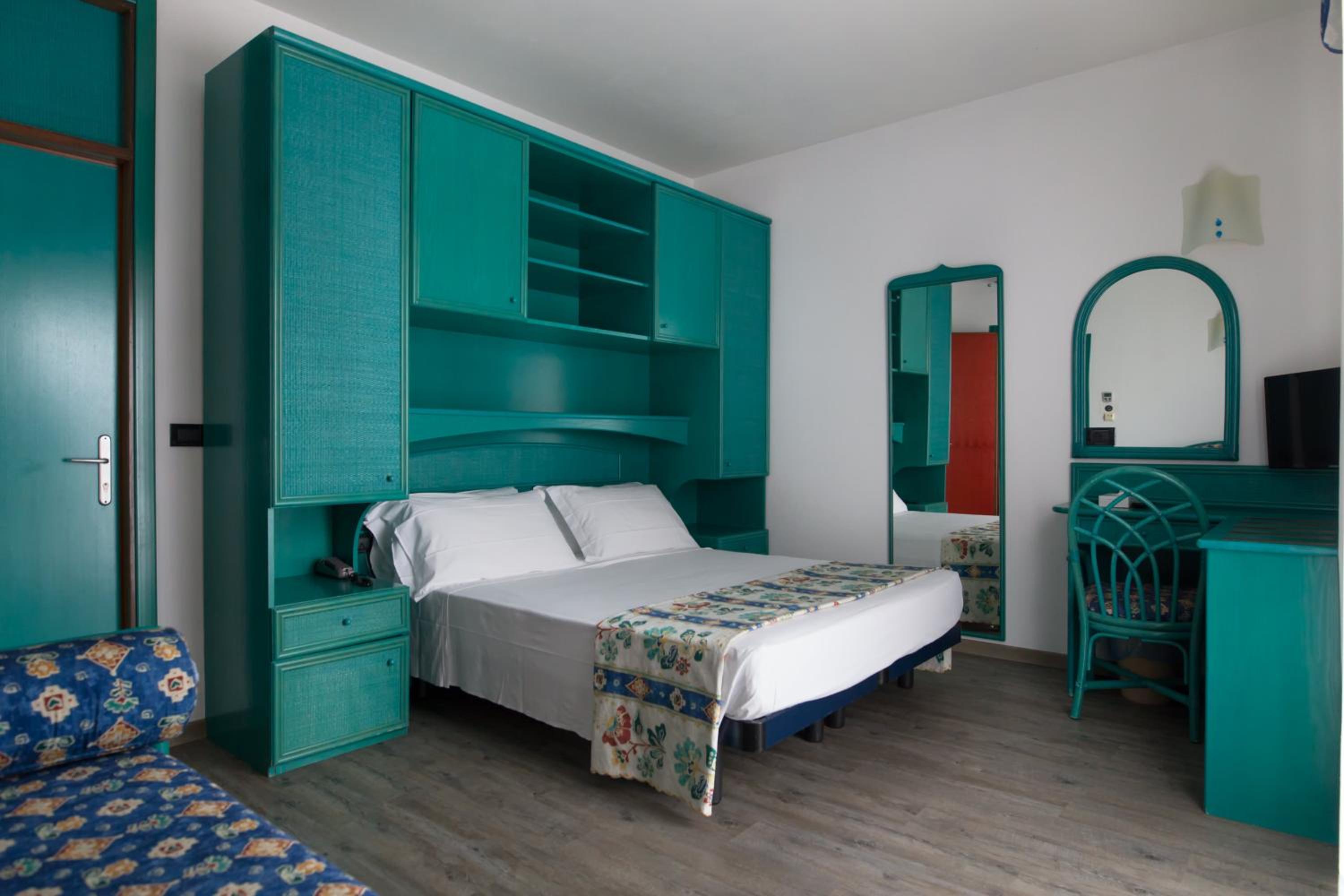 Triple Room photo 2