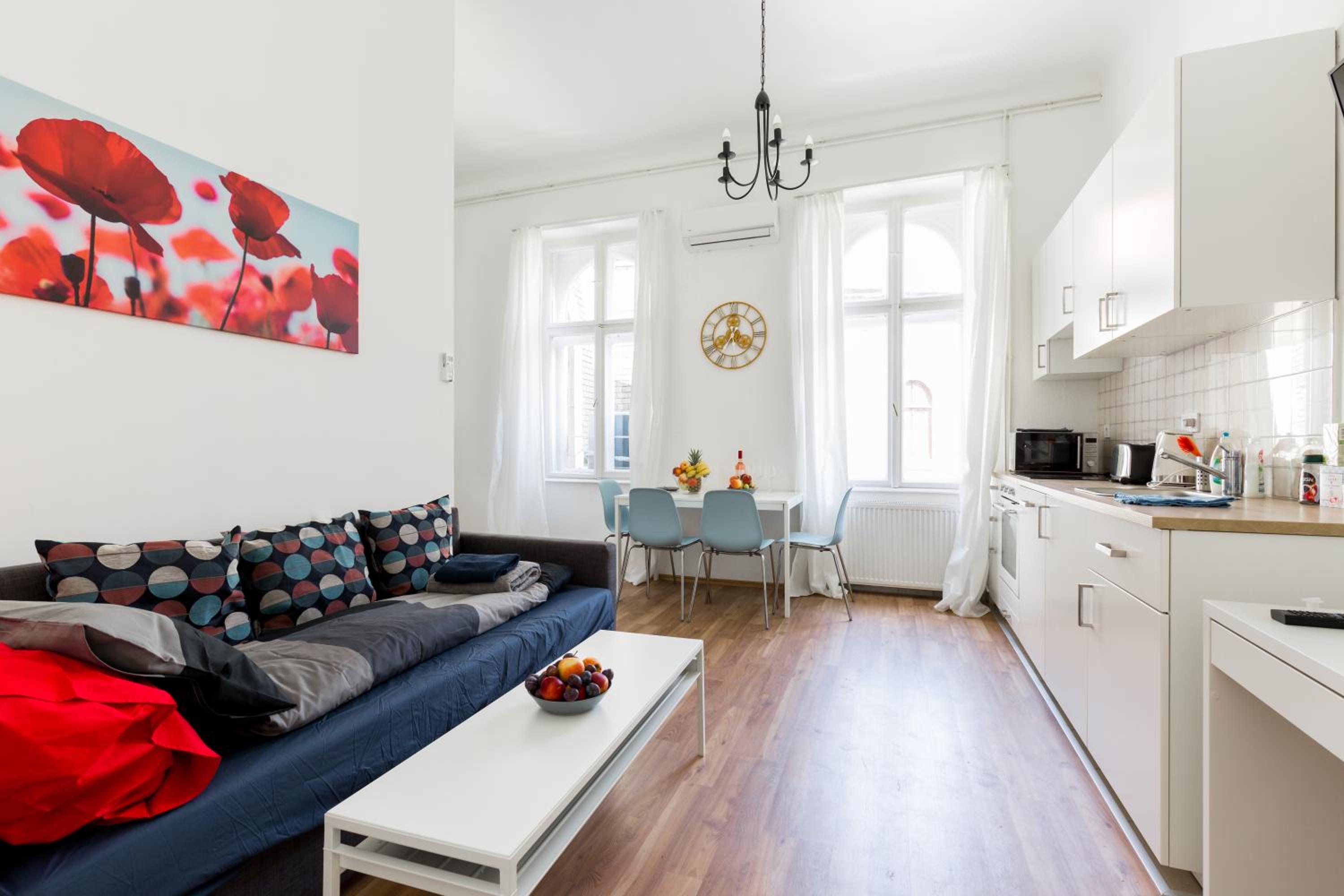 Apartment - Photo 16