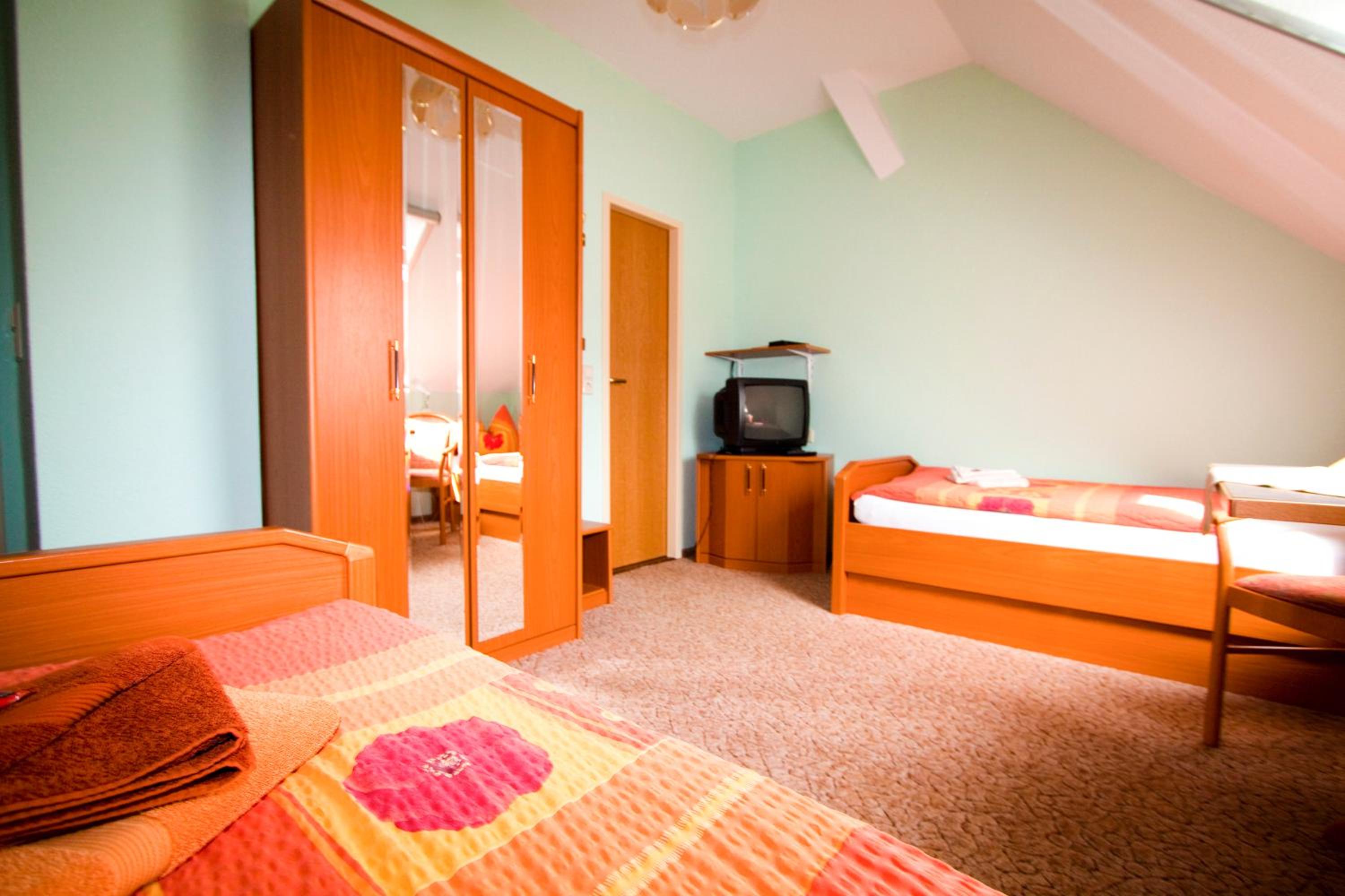 Twin Room photo 1