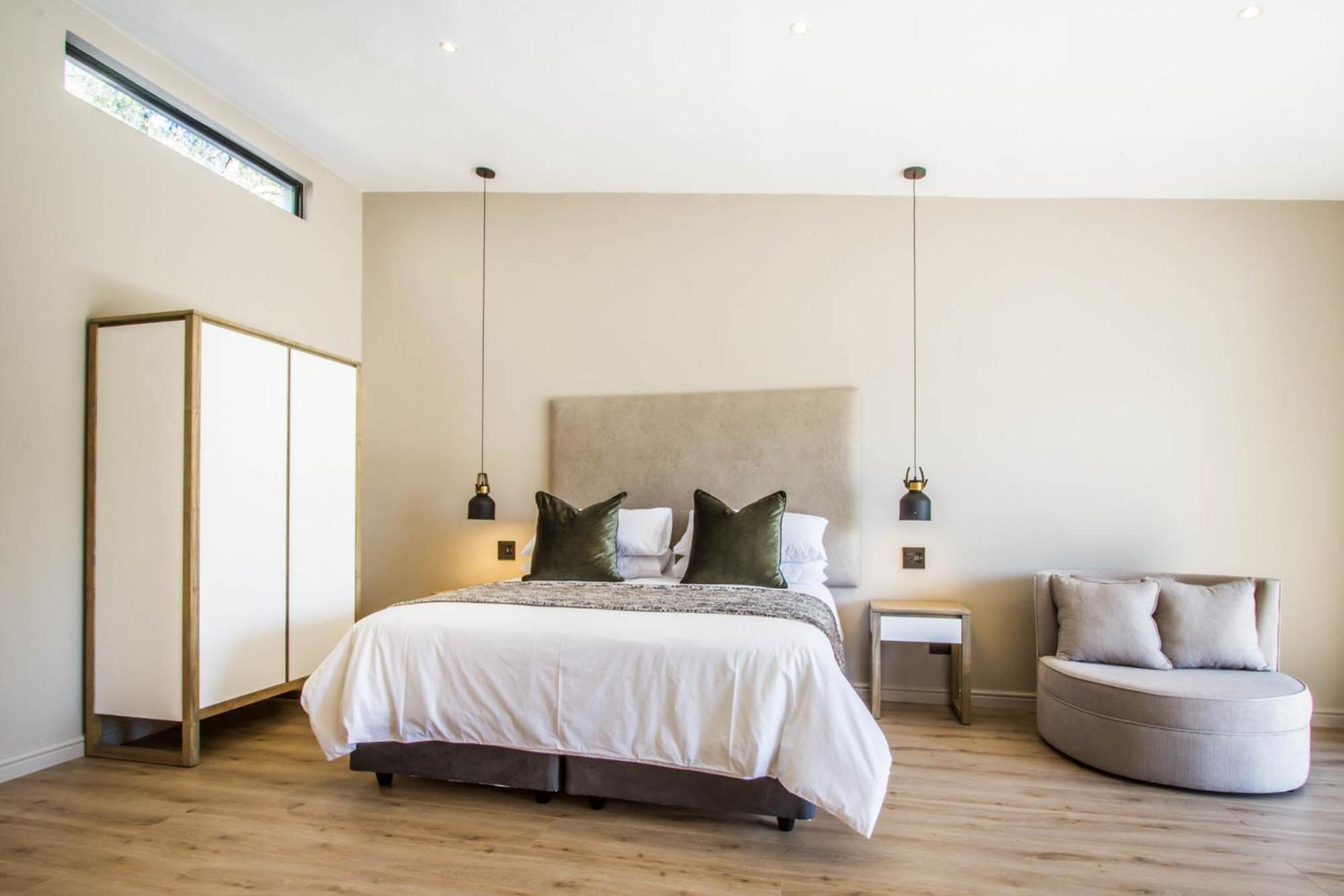 Deluxe room – King or Twin - Photo 10