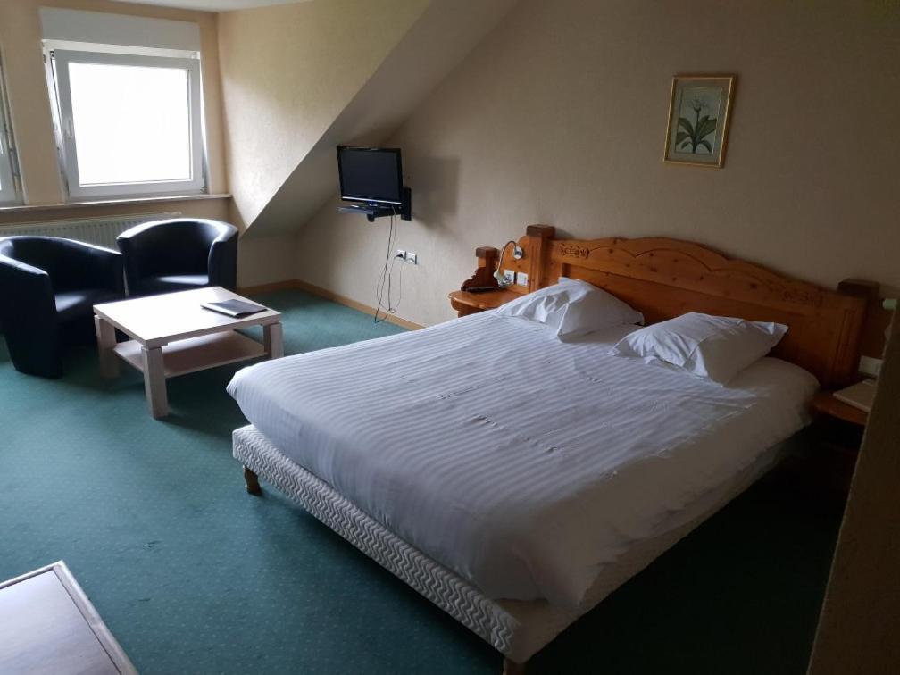 Single Room photo 1