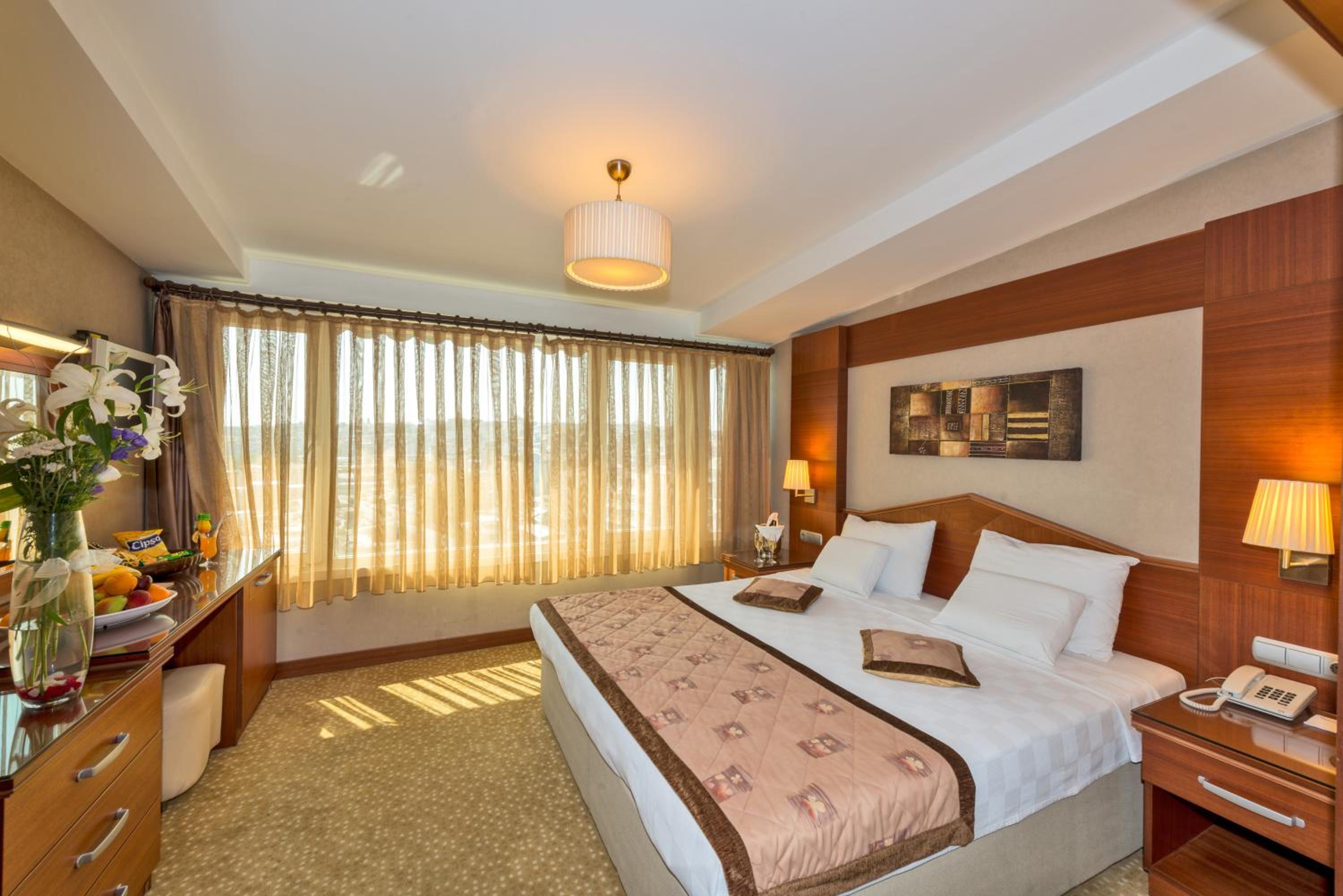 Suite photo 1