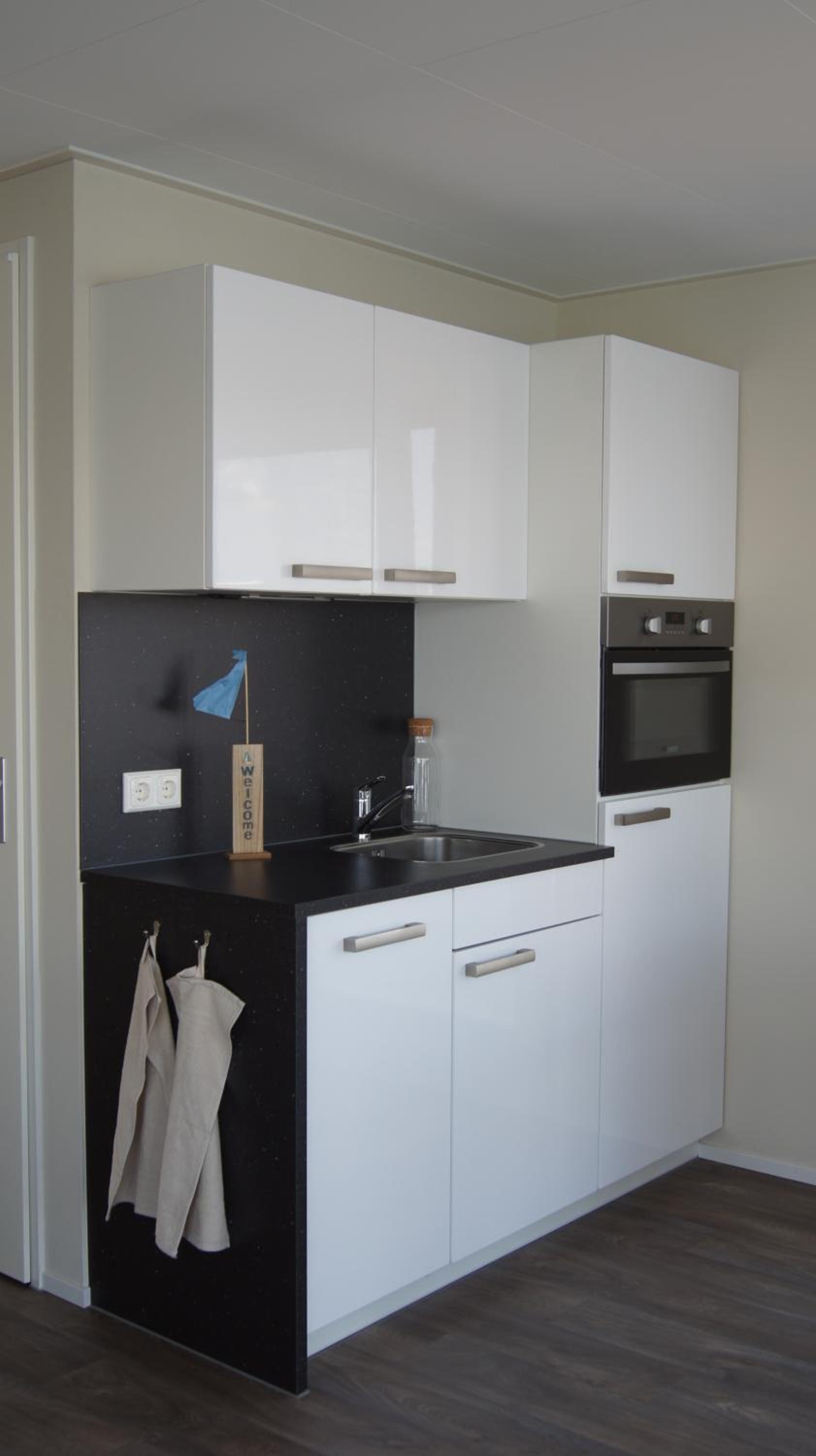 Bungalow - Water Front (Außenlage) - Photo 8