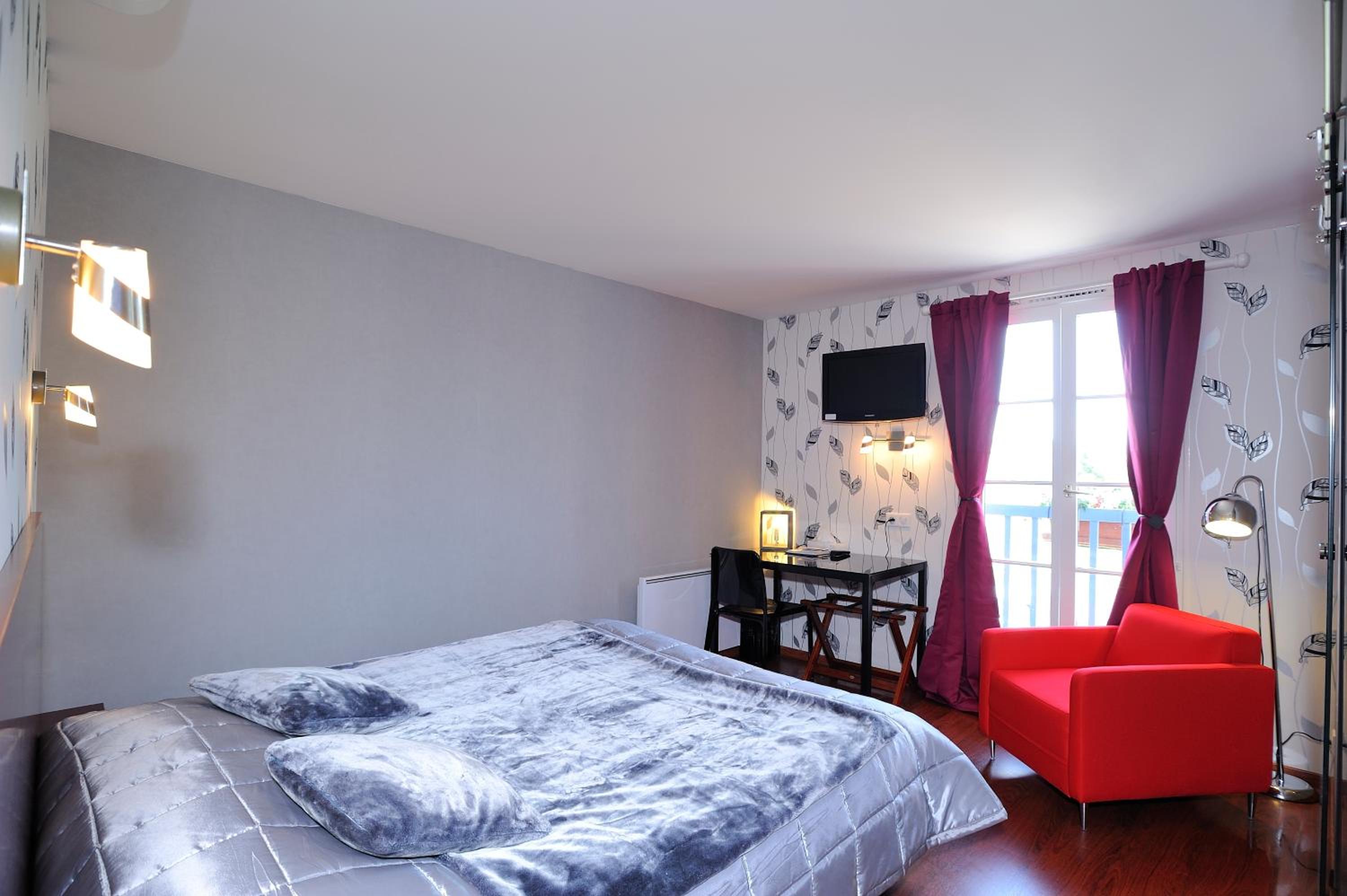 Double Room - Photo 4
