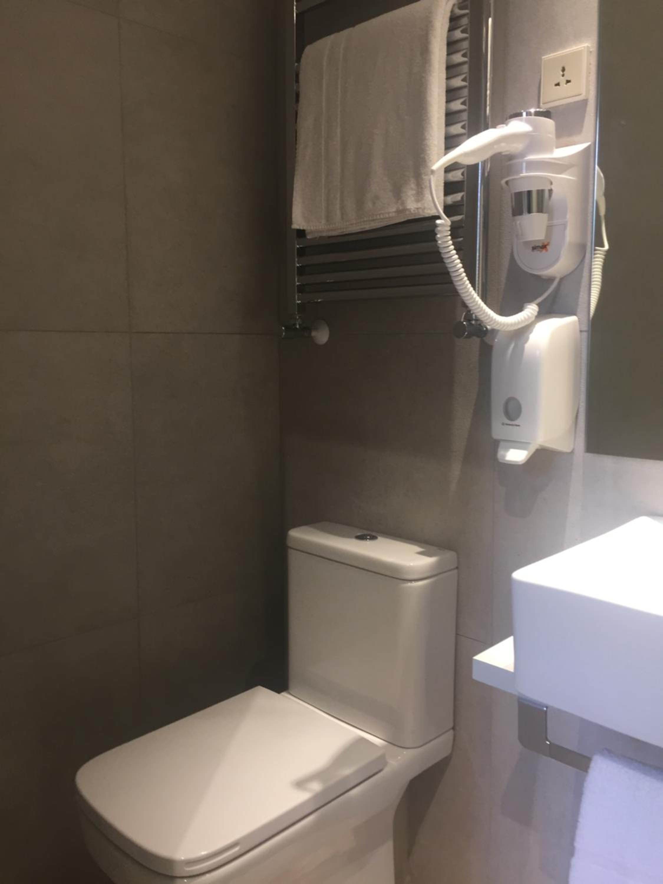 Single Room photo 2