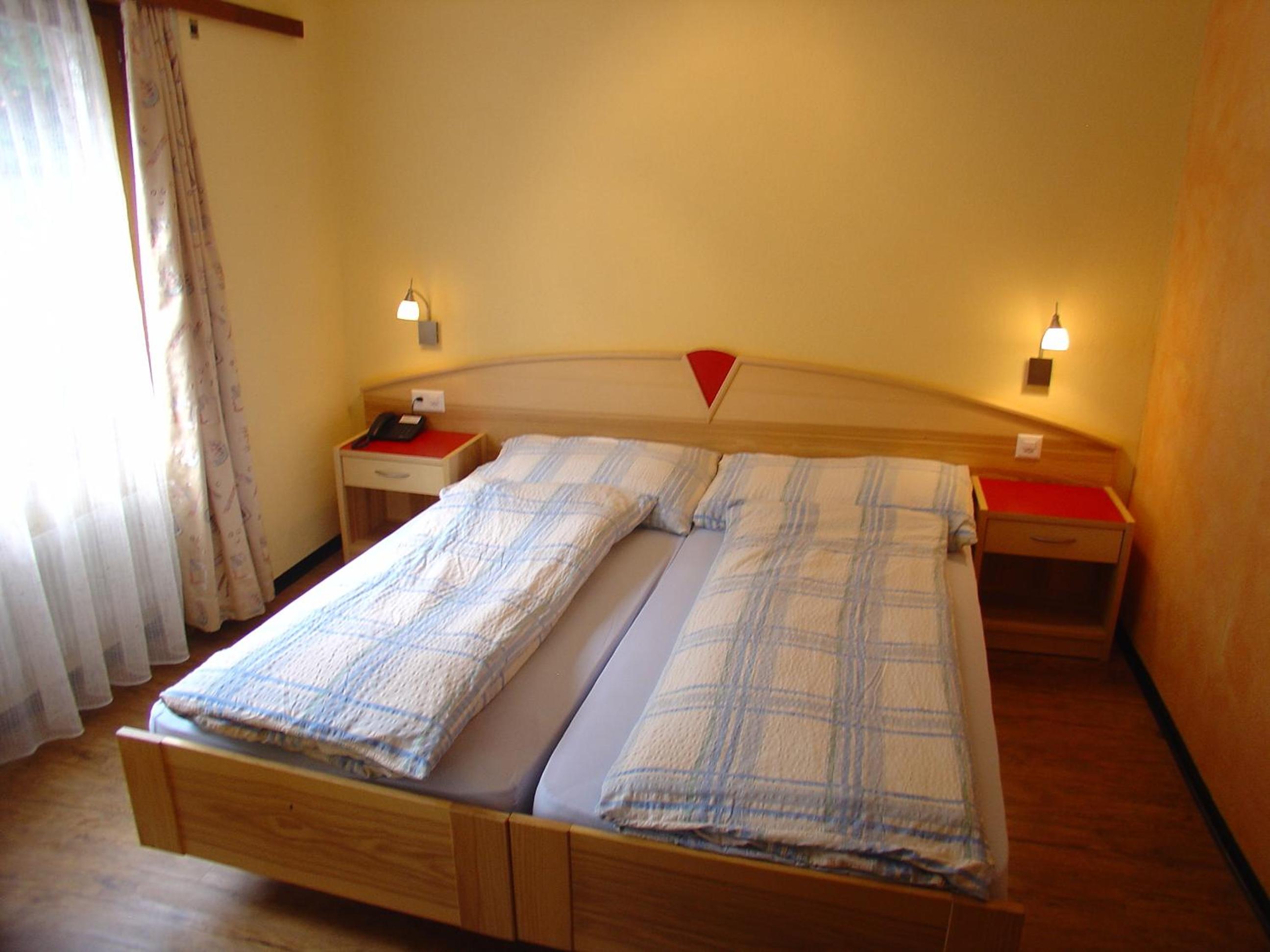 Basic Double Room photo 1