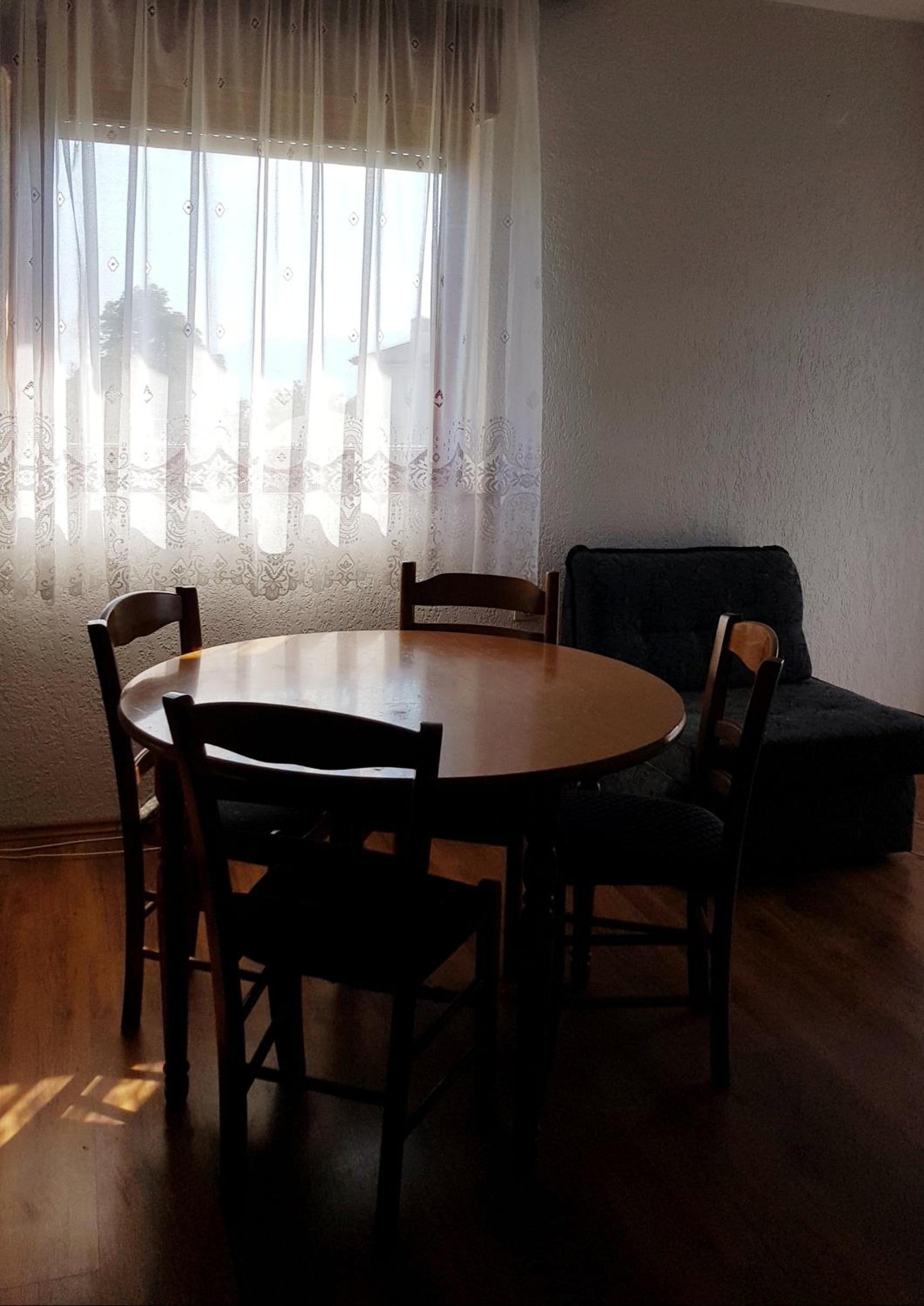 Apartment with Balcony photo 3