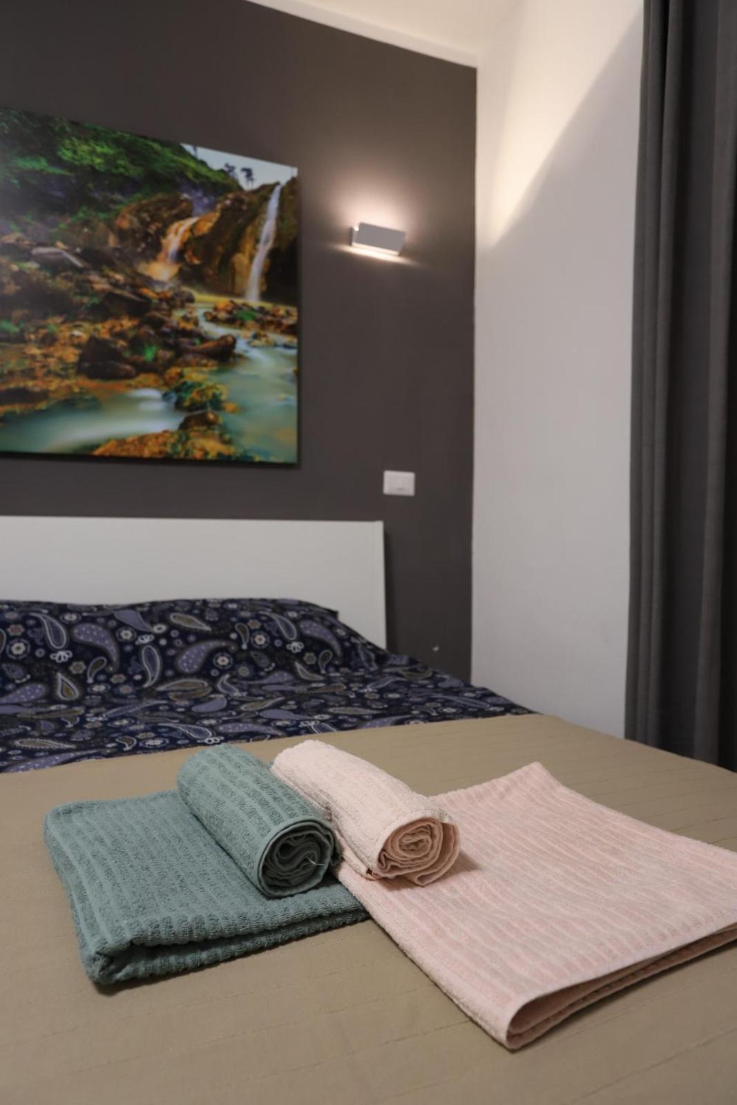Studio Apartment photo 3