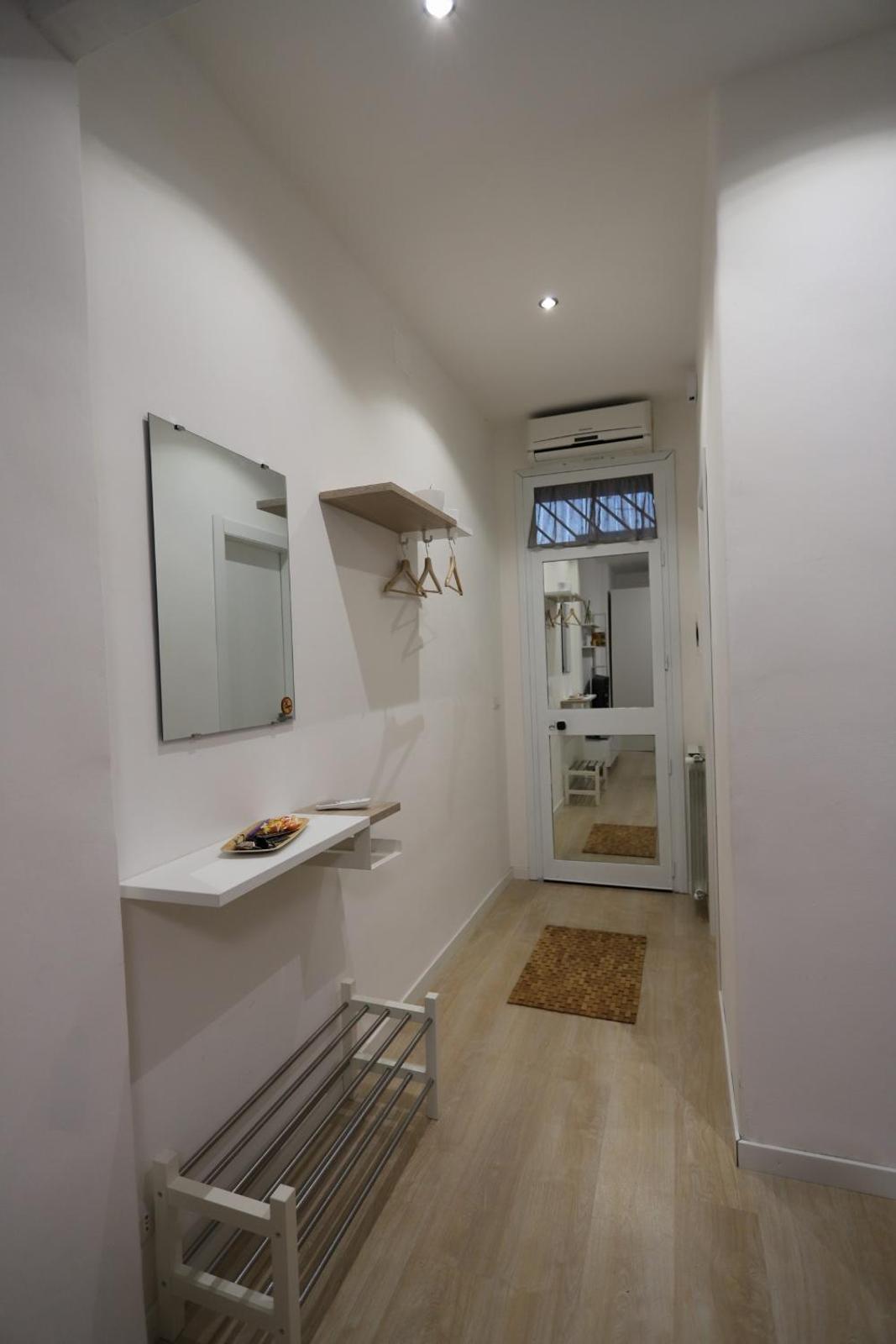 Studio Apartment photo 2