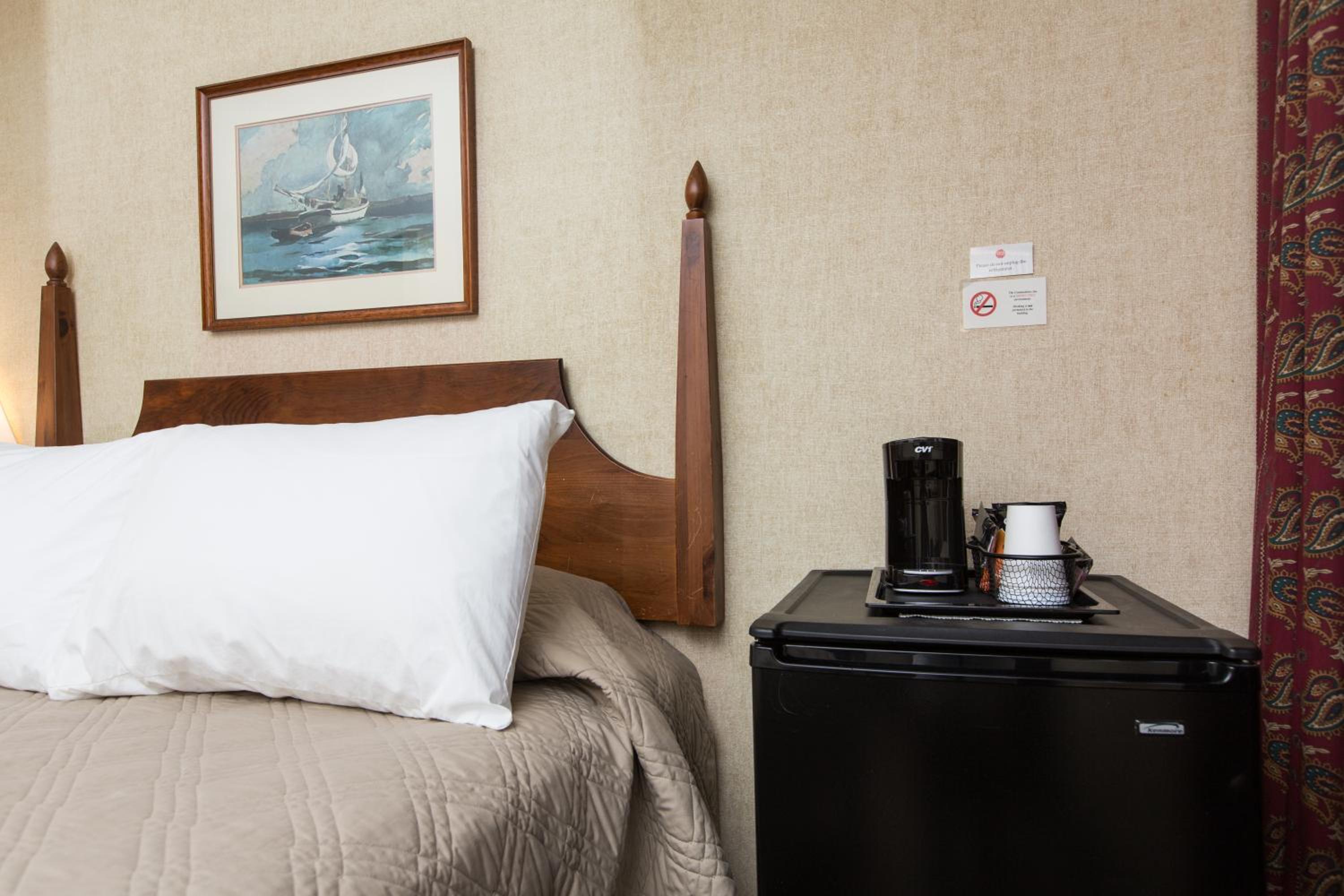 Double Queen Room - Photo 5