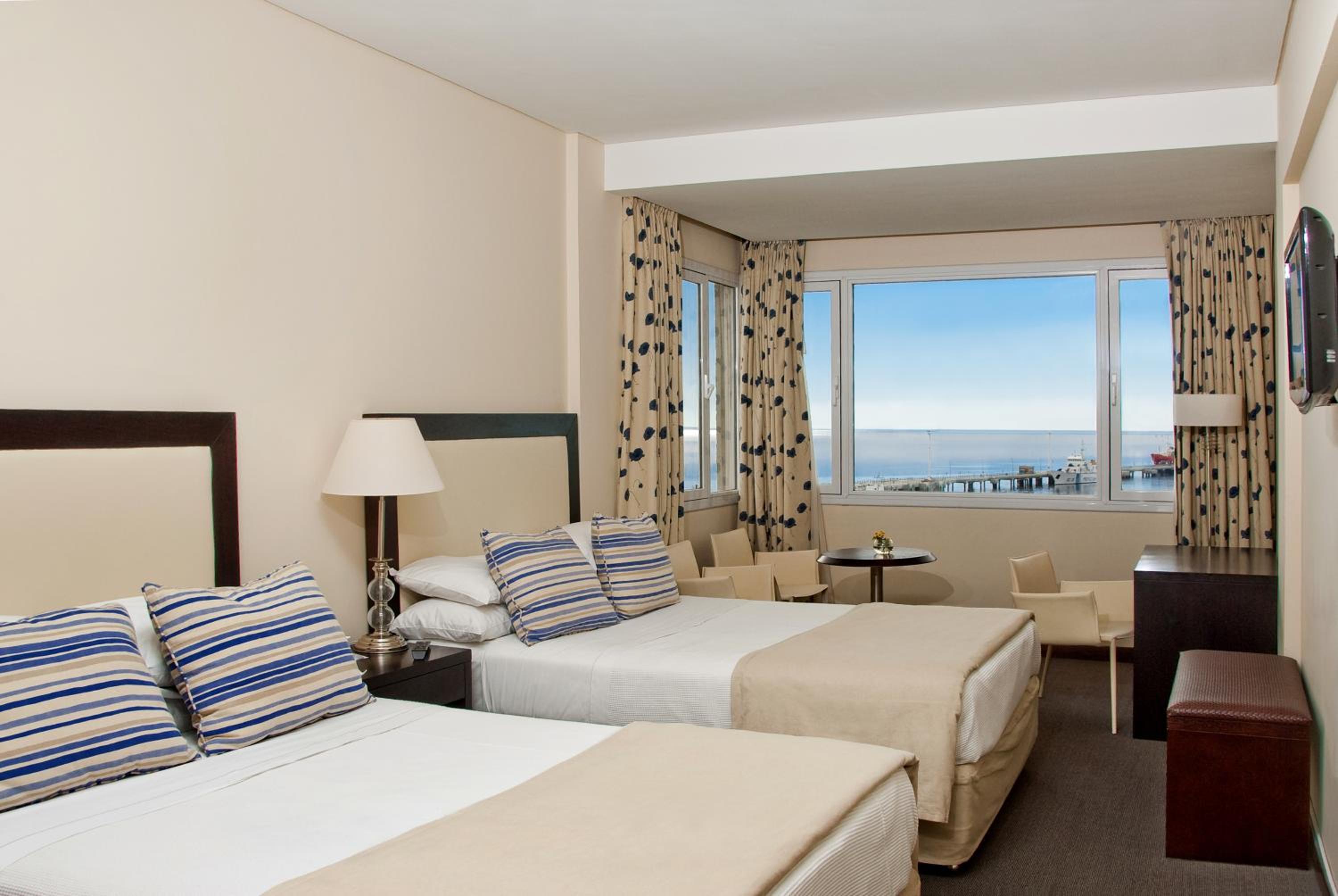 Superior Double or Twin Room with Sea View photo 2