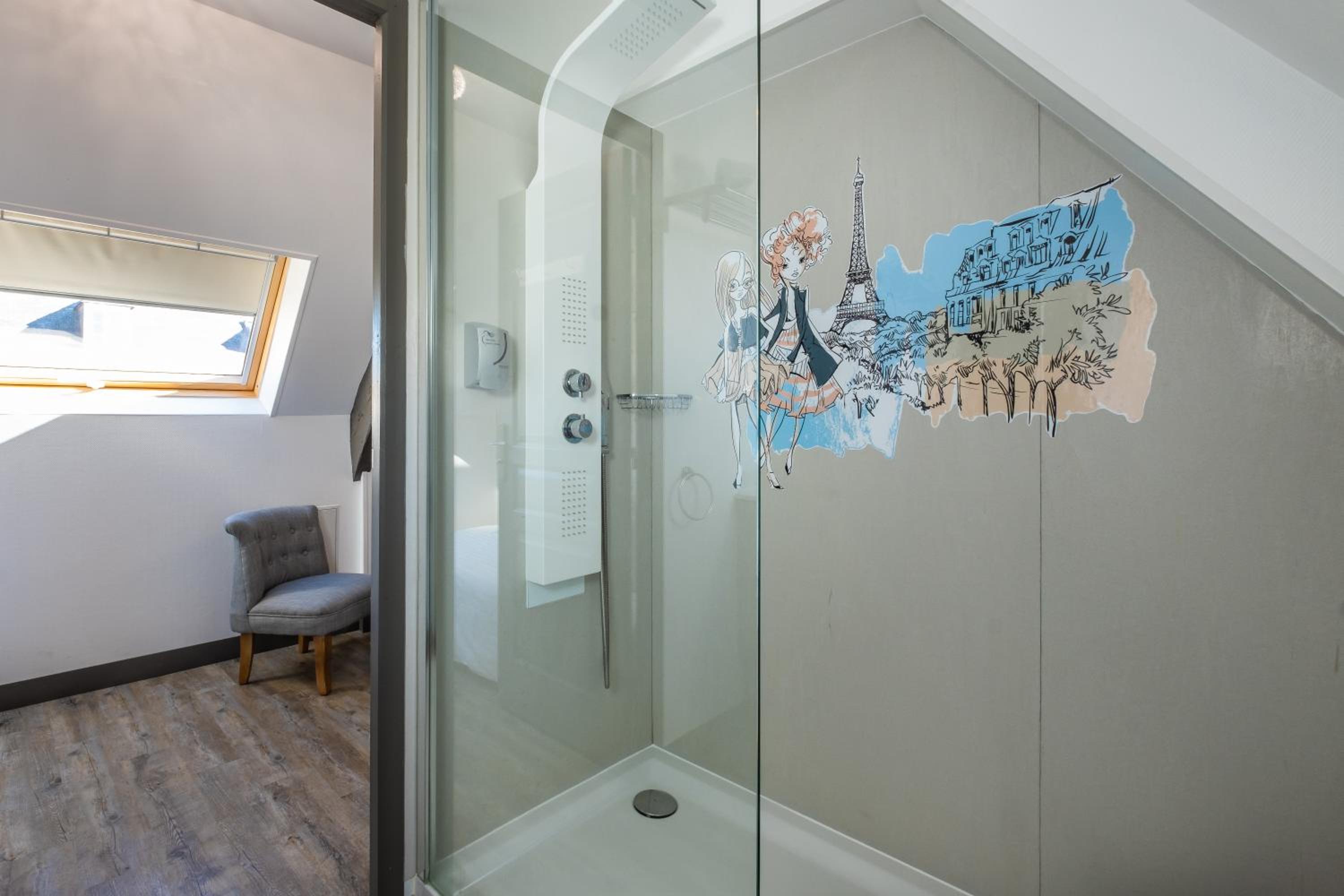 Superior Quadruple Room - Photo 3