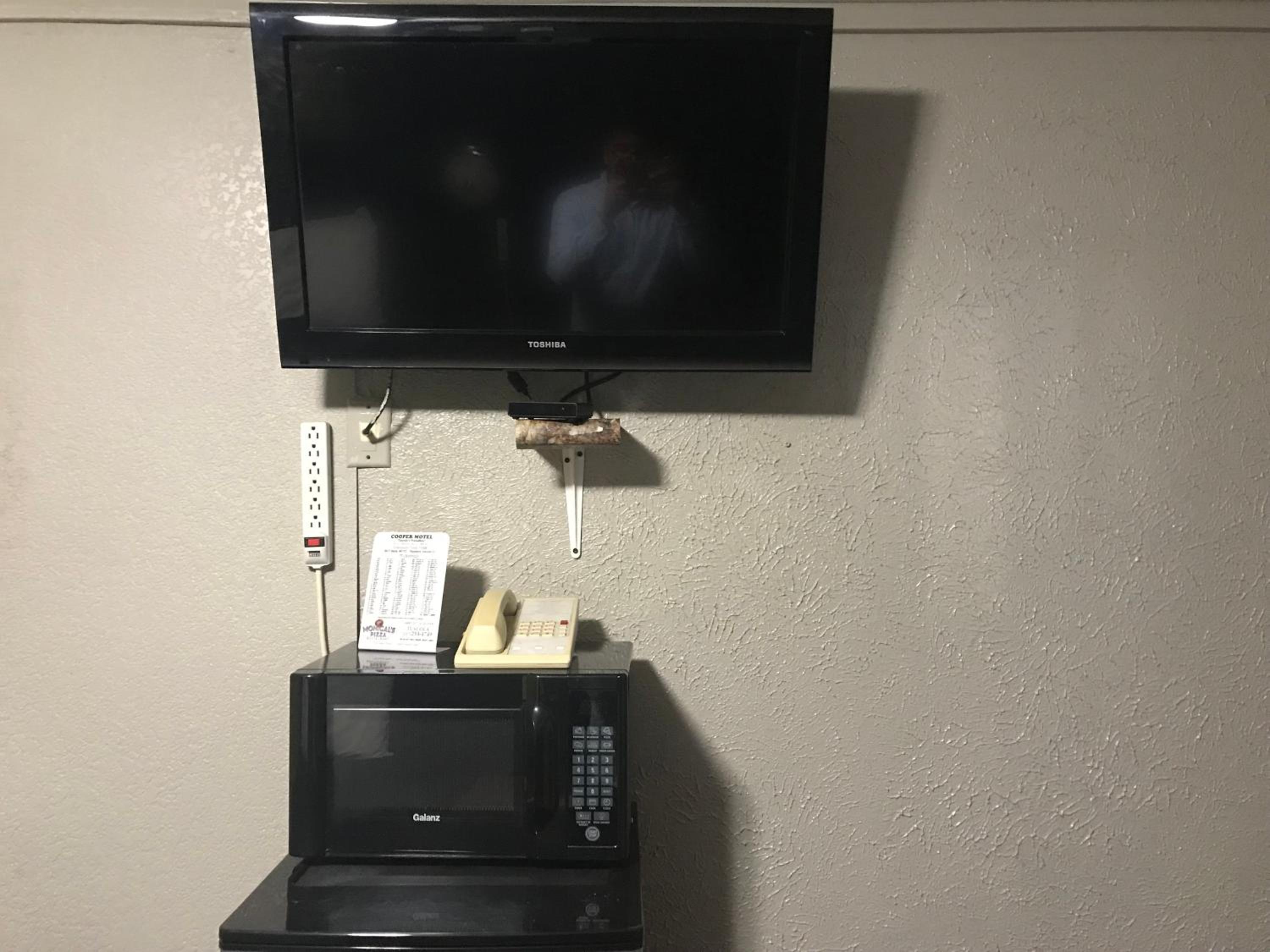 Standard King Room - Non-Smoking  photo 3